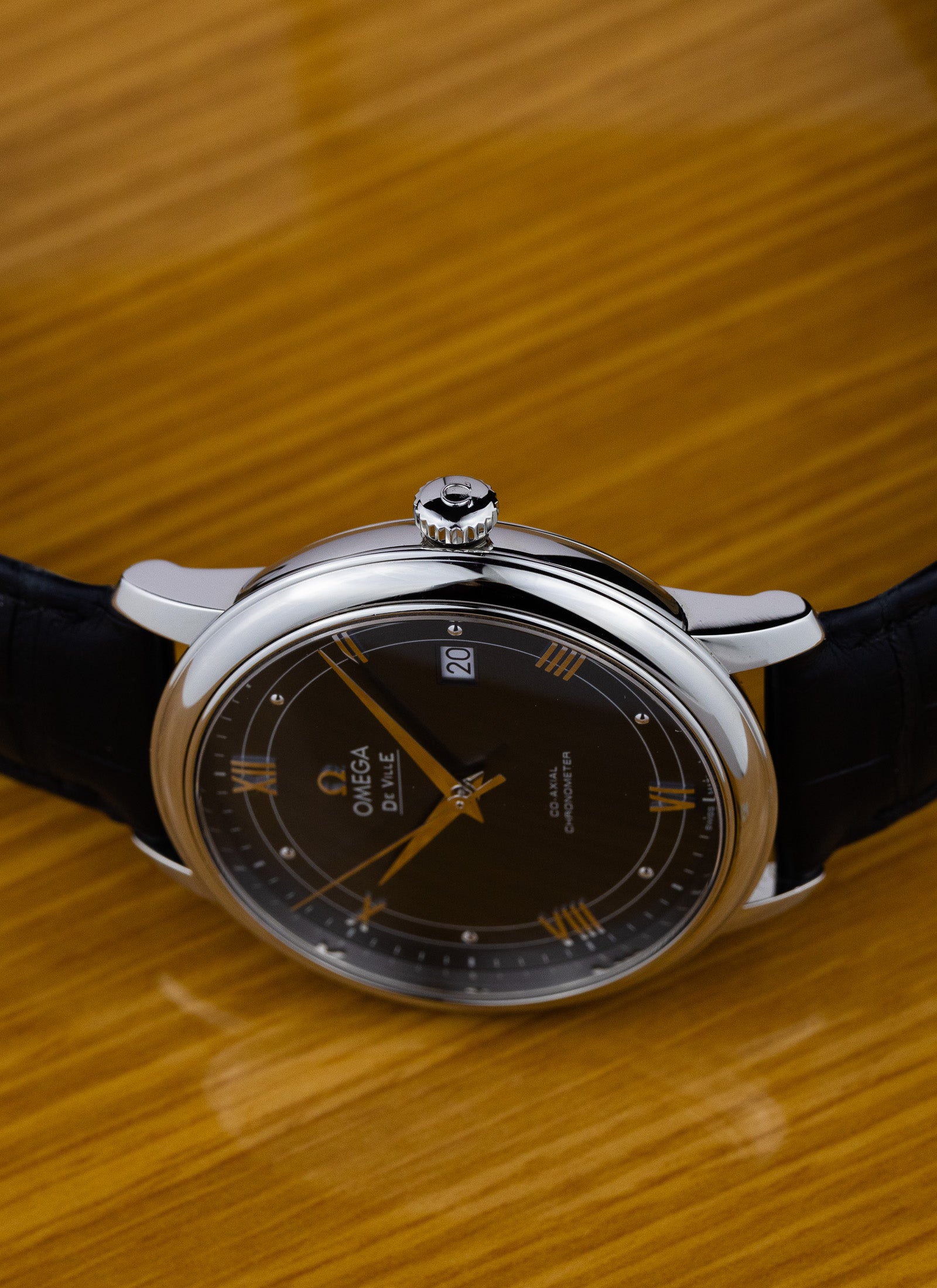 2020s Omega De Ville Prestige 424.13.40.20.03.002 cal. 2500 Full Set