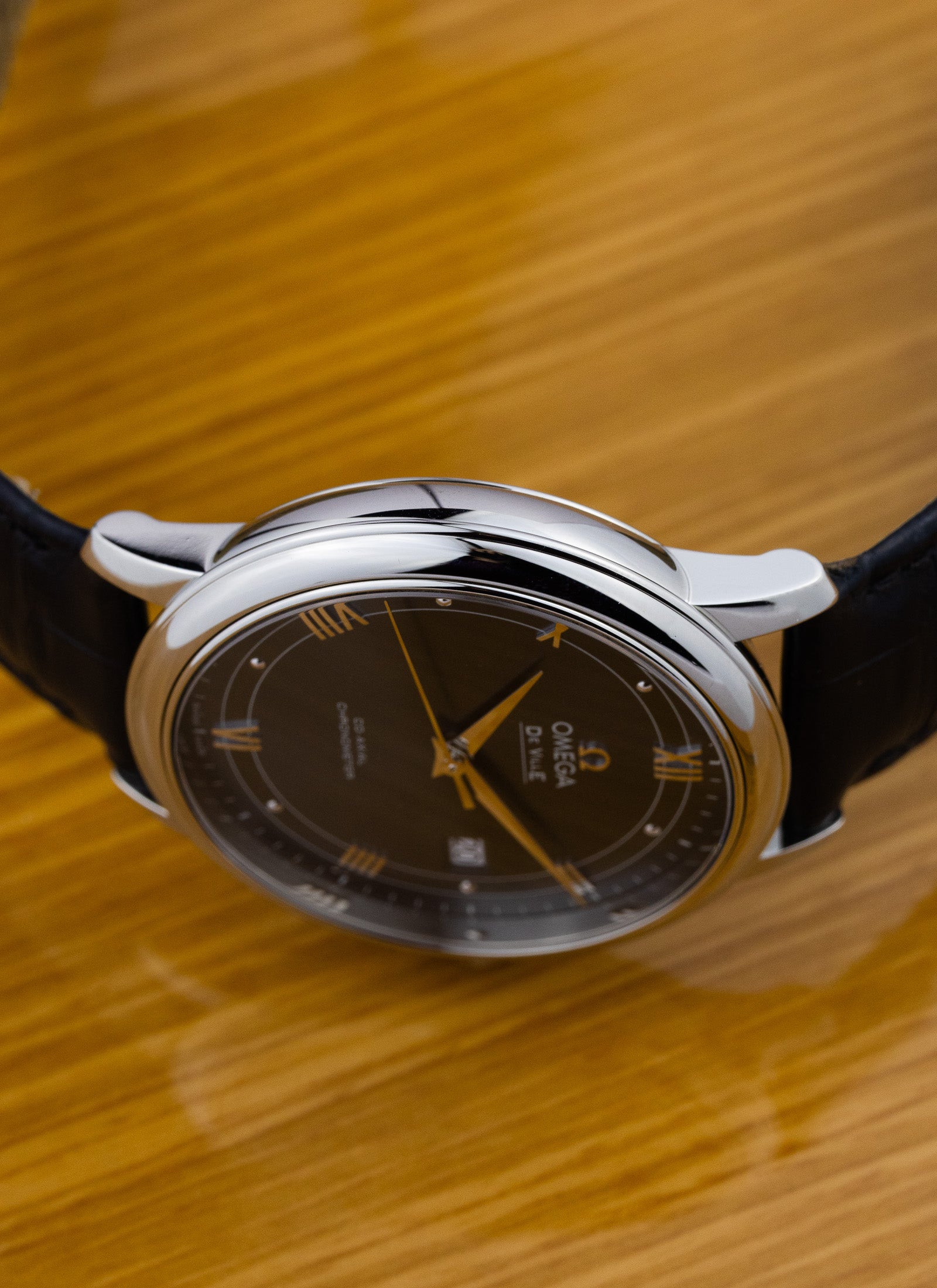 2020s Omega De Ville Prestige 424.13.40.20.03.002 cal. 2500 Full Set