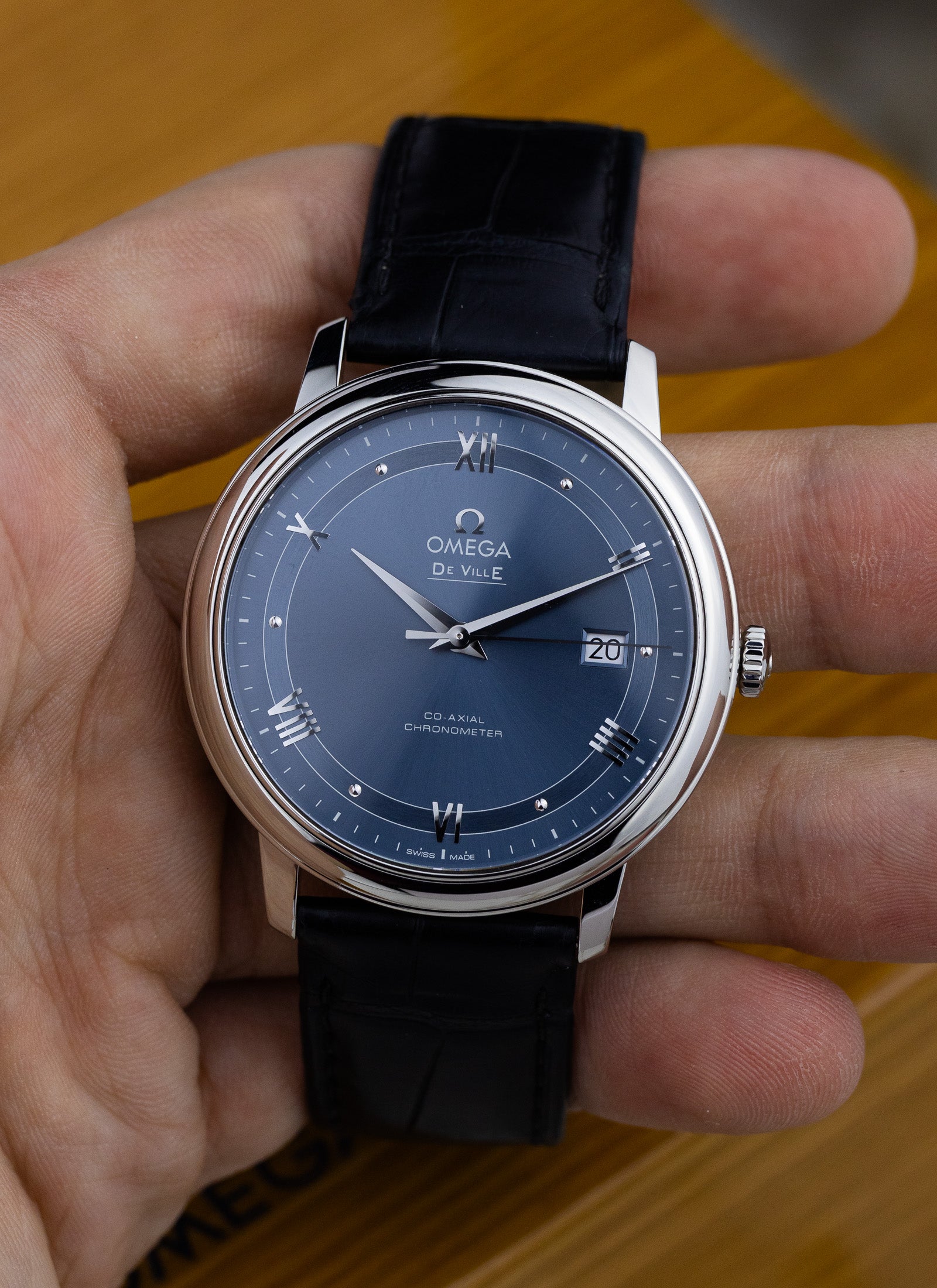 2020s Omega De Ville Prestige 424.13.40.20.03.002 cal. 2500 Full Set