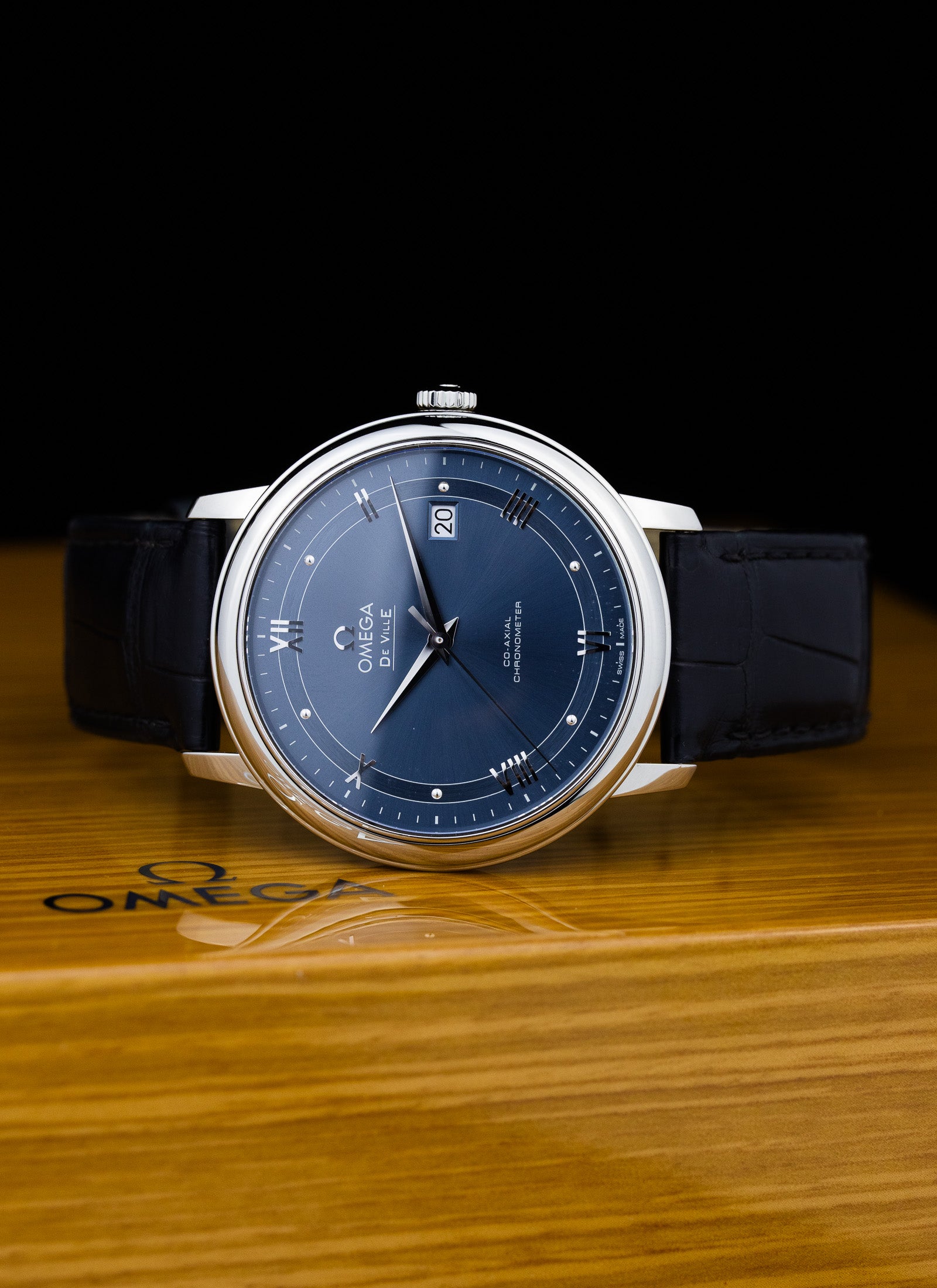 2020s Omega De Ville Prestige 424.13.40.20.03.002 cal. 2500 Full Set