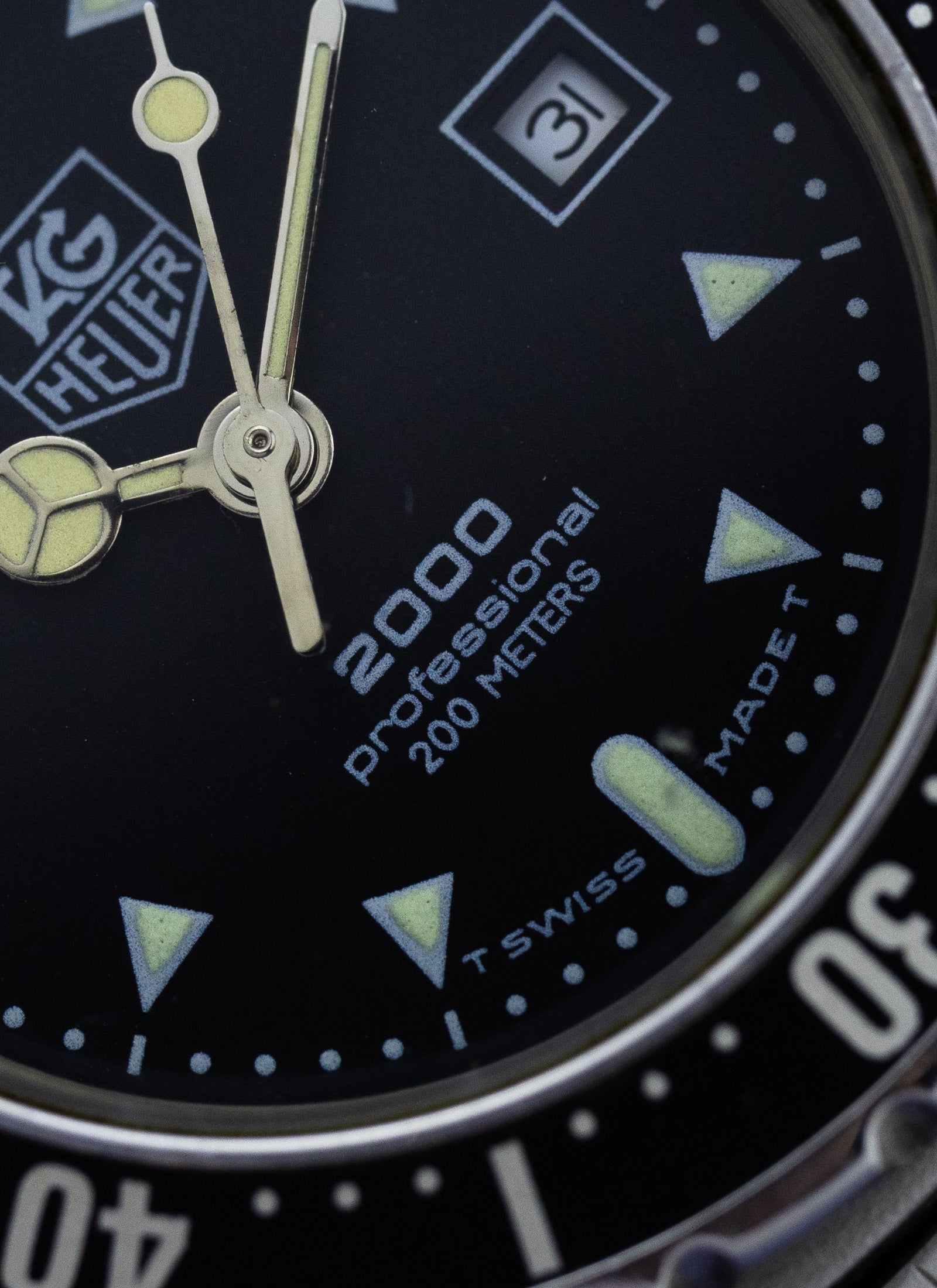 1990s Lady TAG Heuer 2000 Professional 973.015