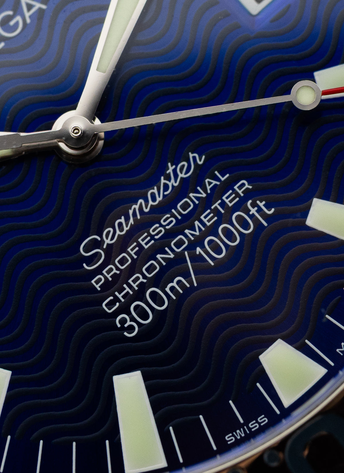 2007 Omega Seamaster 300M Electric Blue 2255.80.00 cal. 1120 Full Set