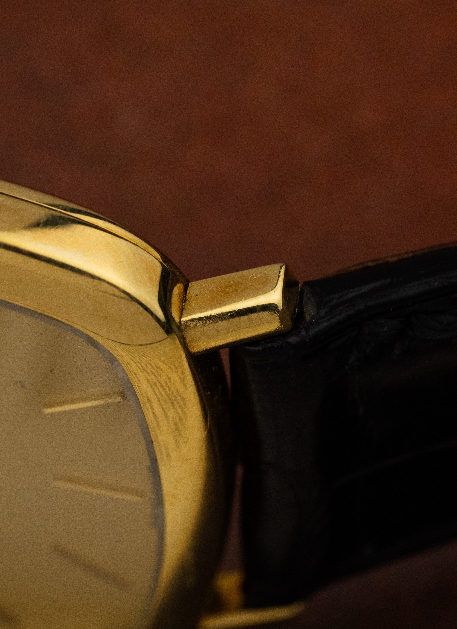 1980s 18K Chopard 2086 Cushion Case Automatic cal. 2-66