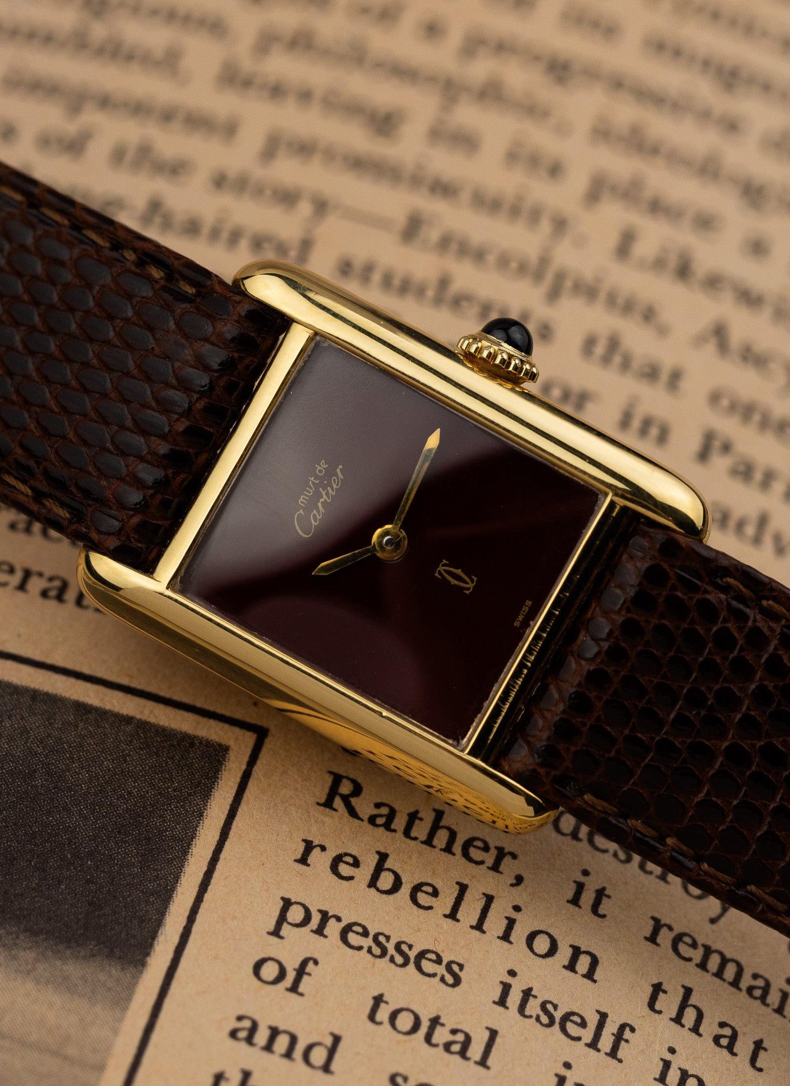 1980s Lady Cartier Must Tank Burgundy Manual Winding Serviced