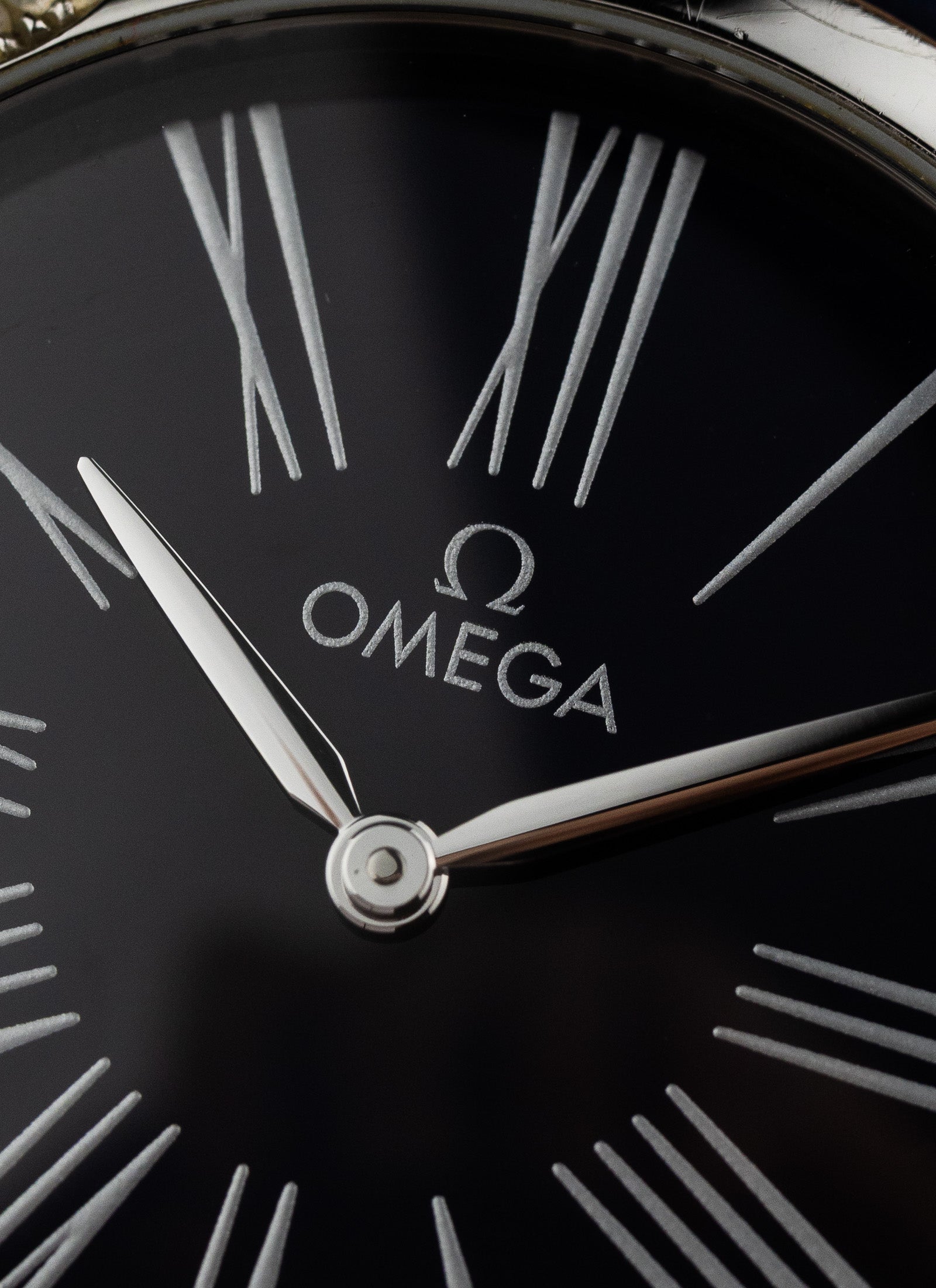 2019 Lady Omega De Ville Trésor Diamonds 428.18.36.60.03.001 cal. 4061 Full Set