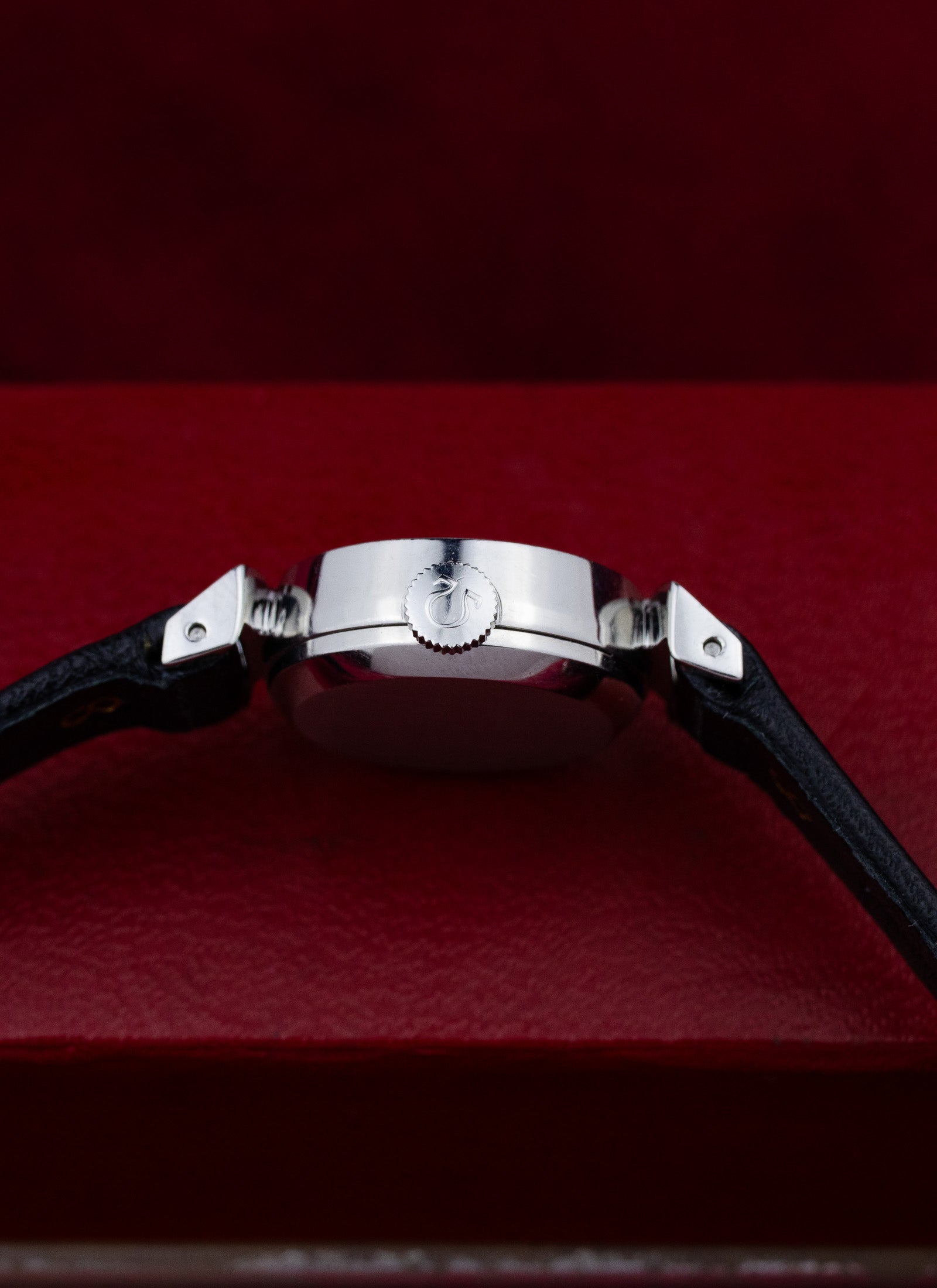 1968 Lady Omega Cocktail Watch Fancy Lugs 511.254 cal. 484 Serviced Box