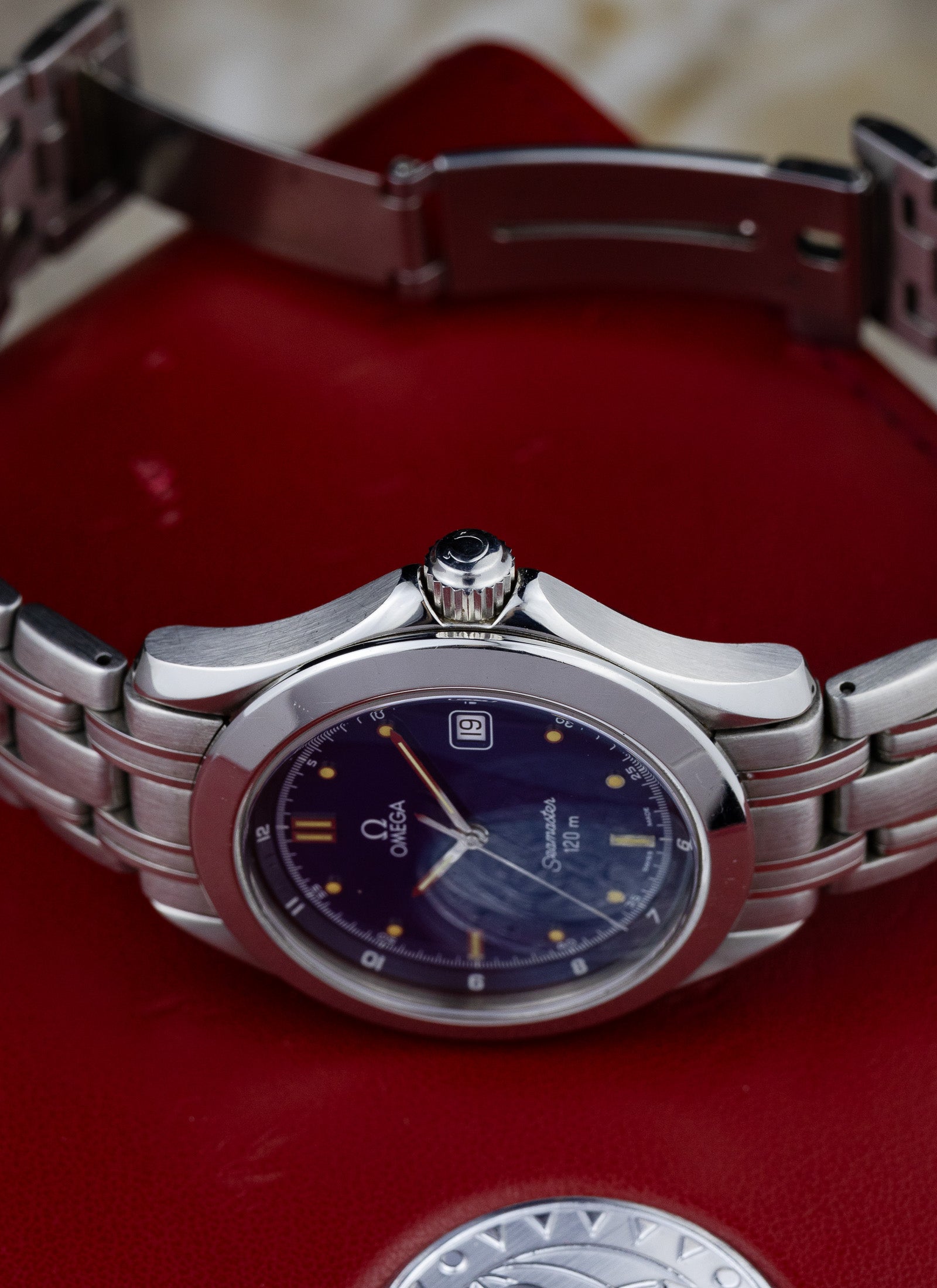 1993 Omega Seamaster 120m Navy Dial 196.1501 cal. 1487 Box