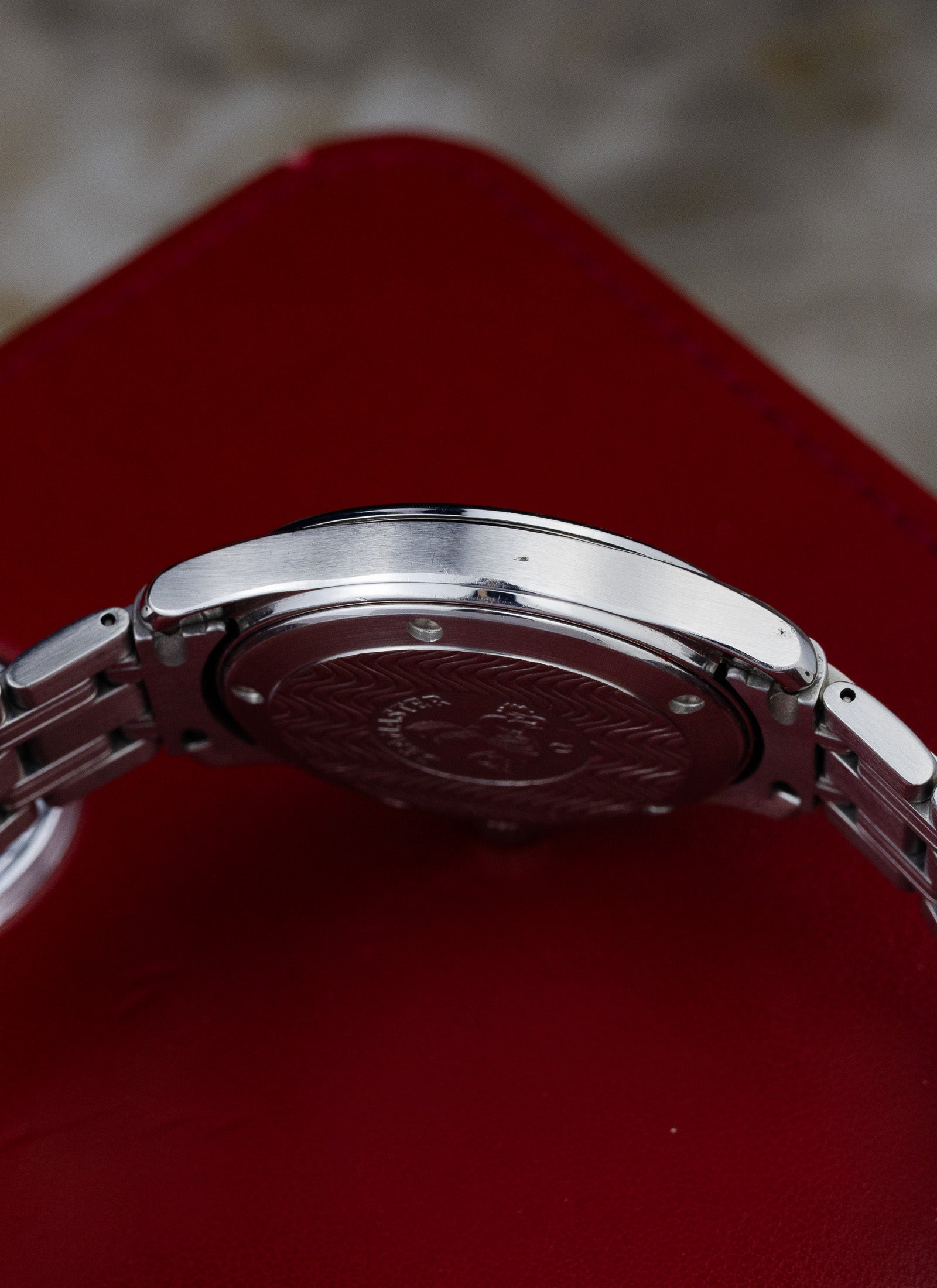 1993 Omega Seamaster 120m Navy Dial 196.1501 cal. 1487 Box