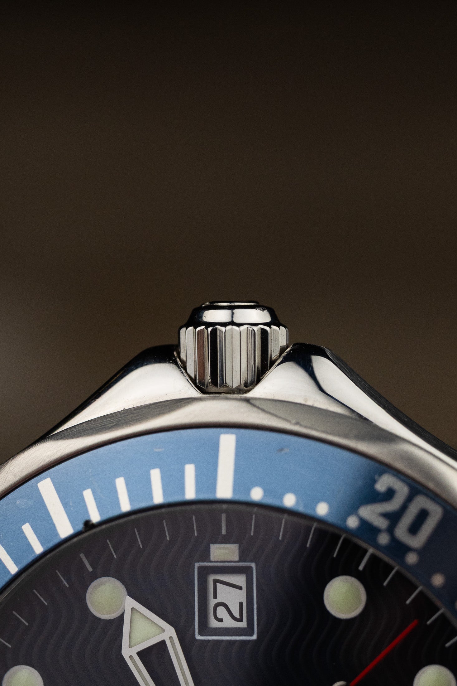 1999 Omega Seamaster 300m 2531.80 cal. 1120 James Bond Box and Papers
