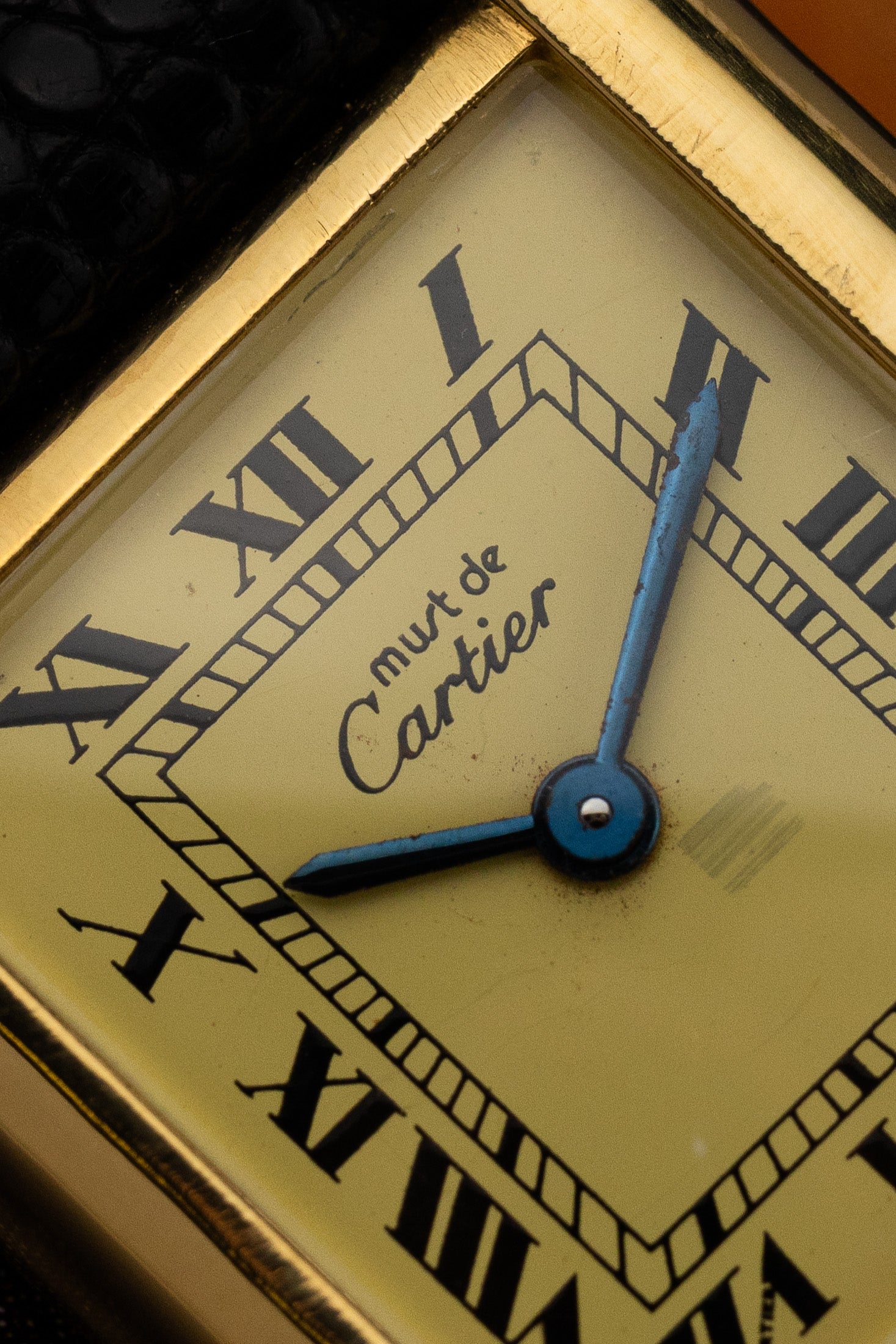 His & Hers Must de Cartier Tank Ivory Roman Dial Set