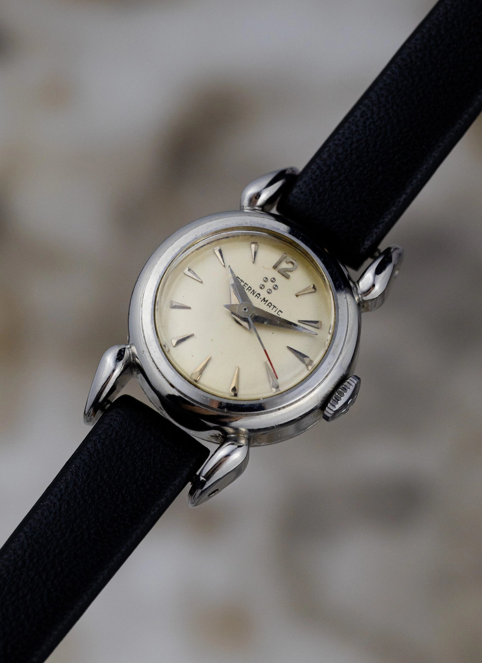 1952 Eterna Matic Lady Crab Lugs Cal. 1402U