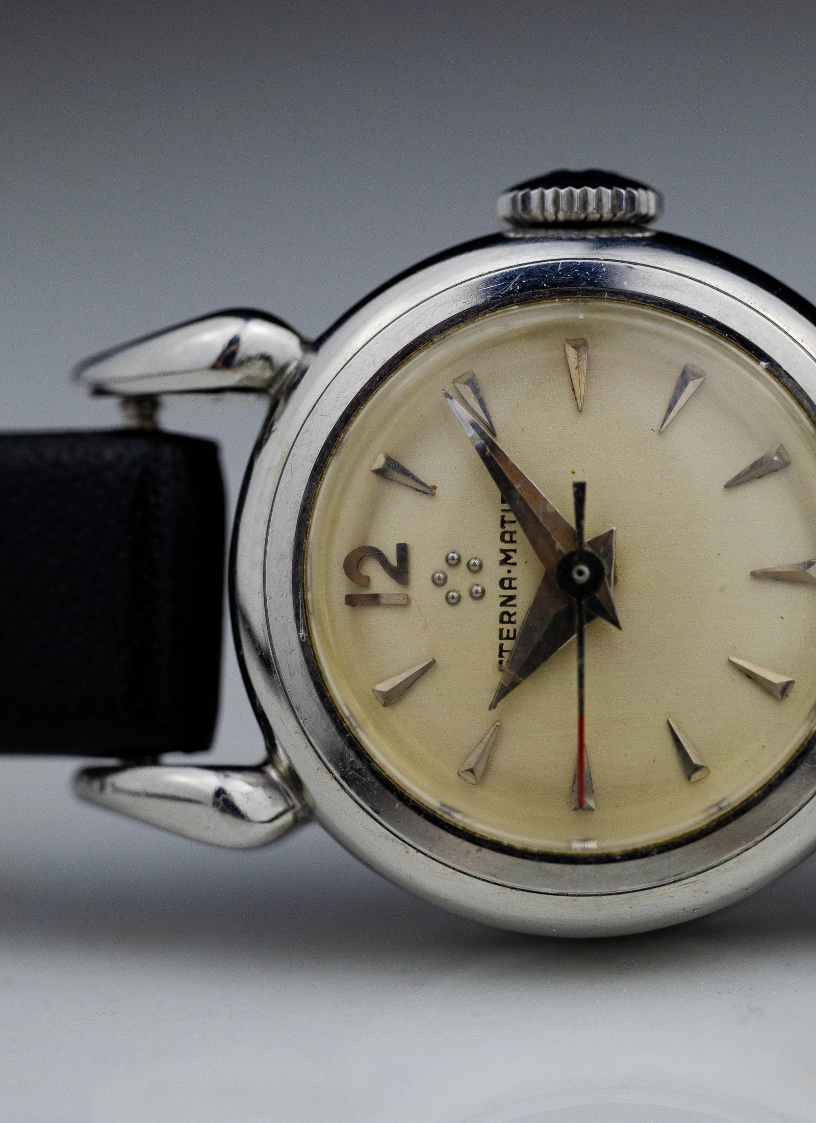1952 Eterna Matic Lady Crab Lugs Cal. 1402U