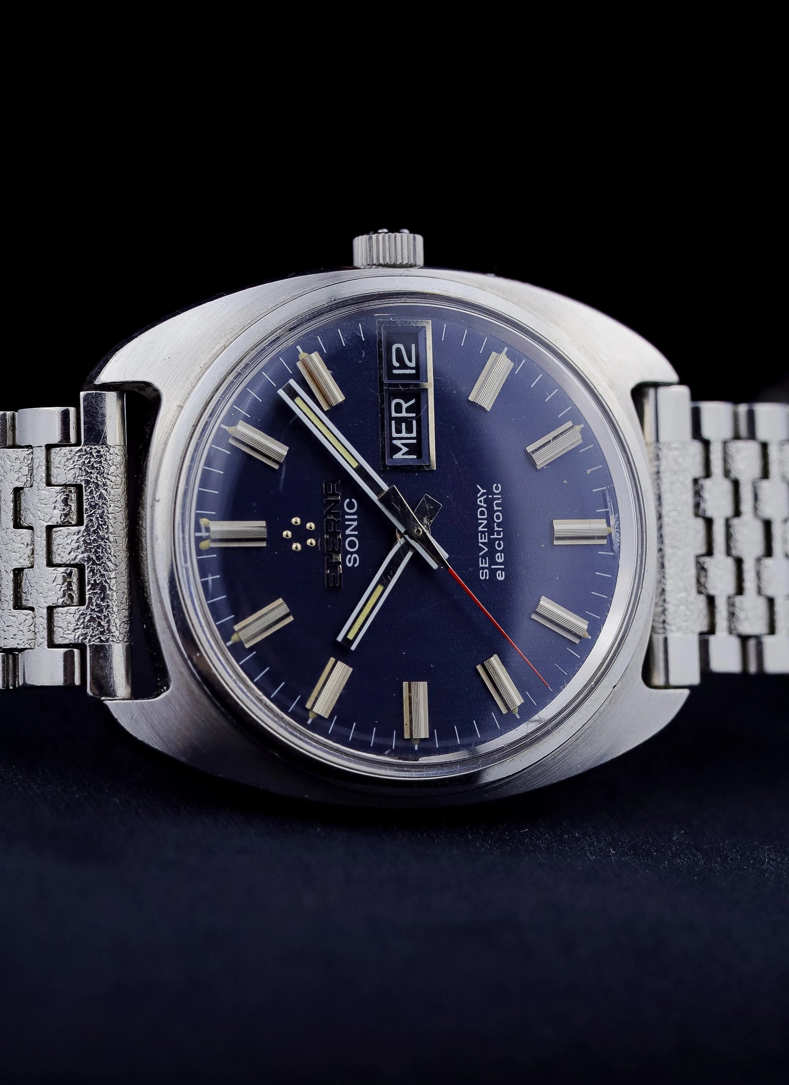 1970s Eterna Sonic Sevenday 148T cal. 1551