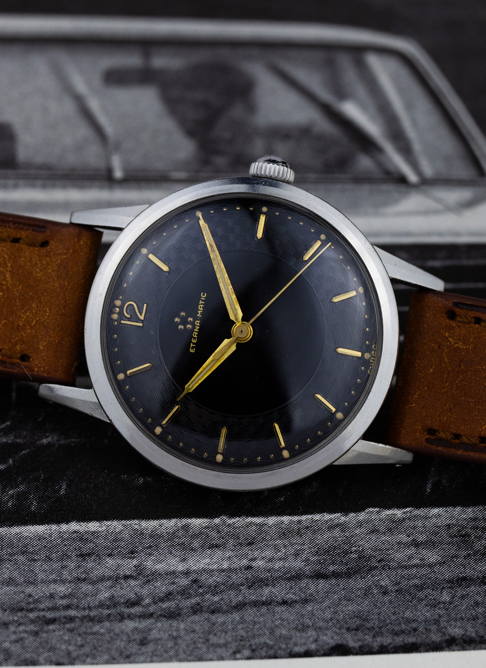 1960s Eterna Matic Black Gilt Dial cal. 1416U Serviced