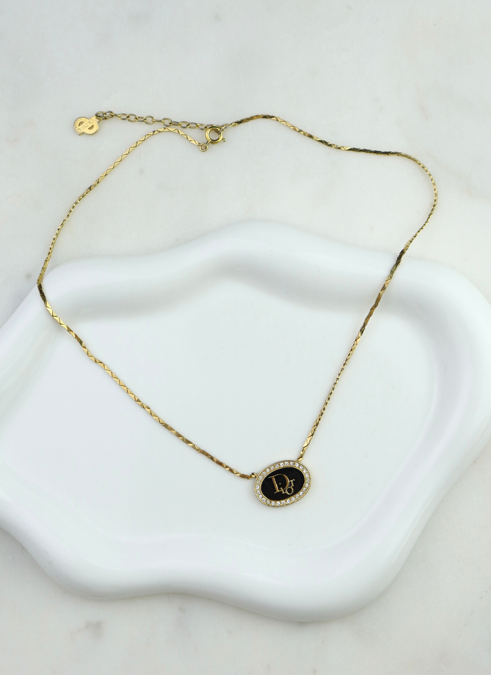 Christian Dior - naszyjnik vintage z medalionem