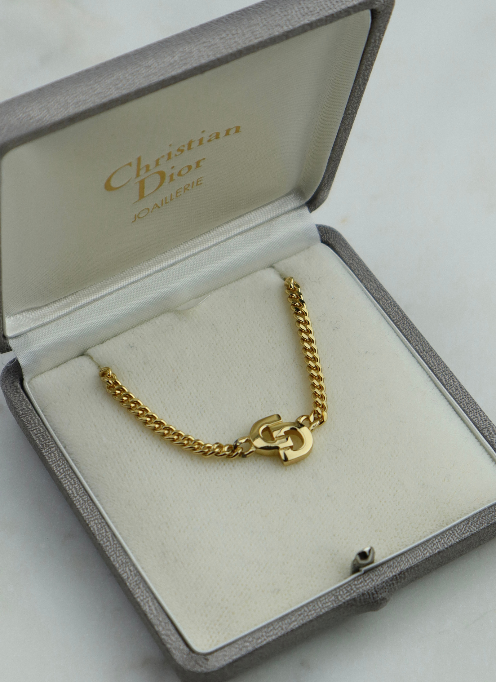 Christian Dior - pozłacany naszyjnik "Paris classic"