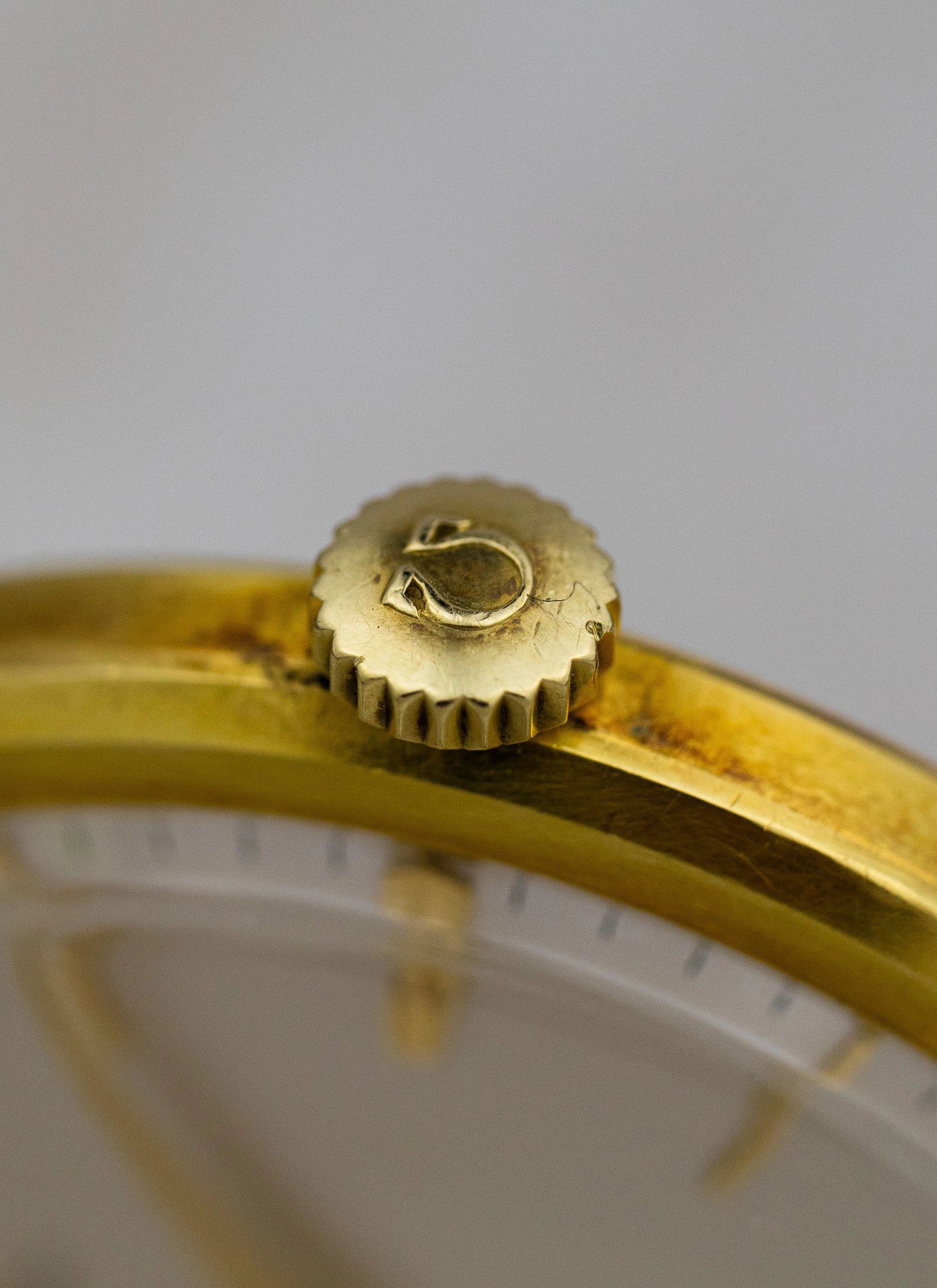 1959 18K Omega Tresor 14708 cal. 285 unpolished