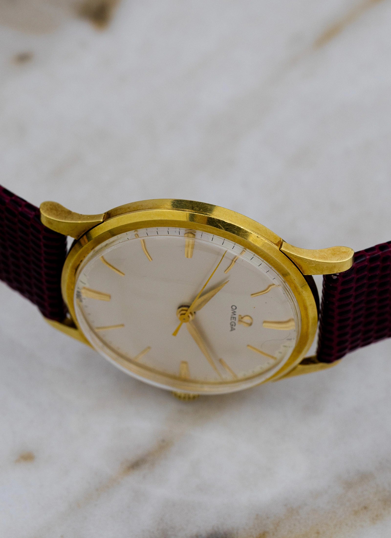 1959 18K Omega Tresor 14708 cal. 285 unpolished