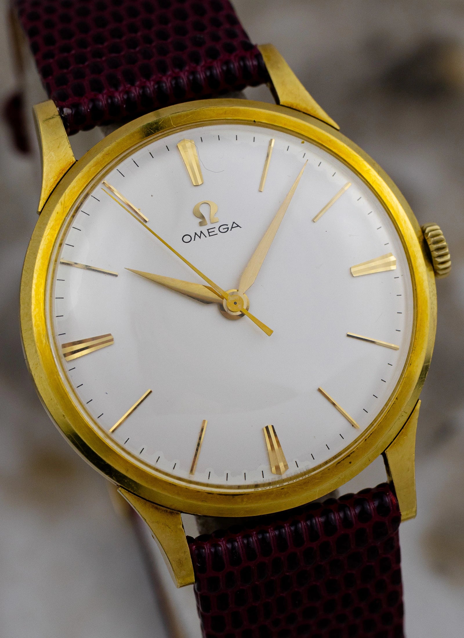 1959 18K Omega Tresor 14708 cal. 285 unpolished