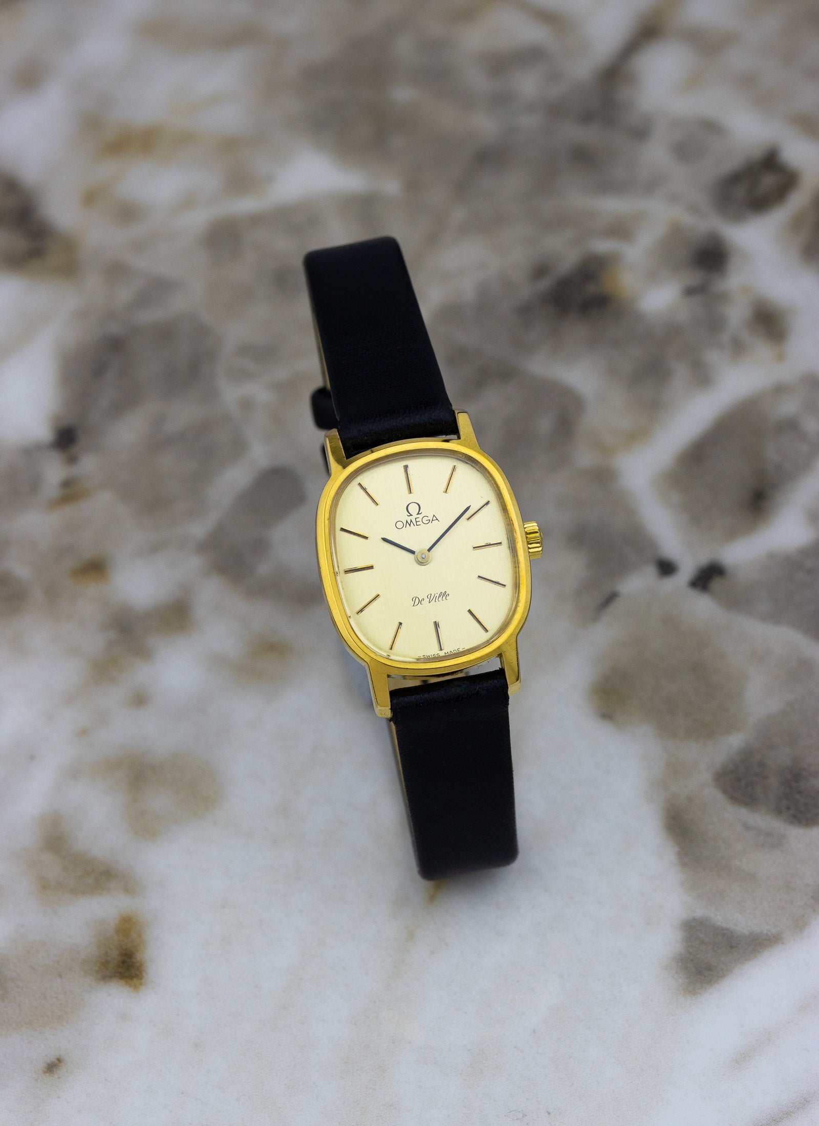 1979 Lady Omega De Ville 511.0509 cal. 625