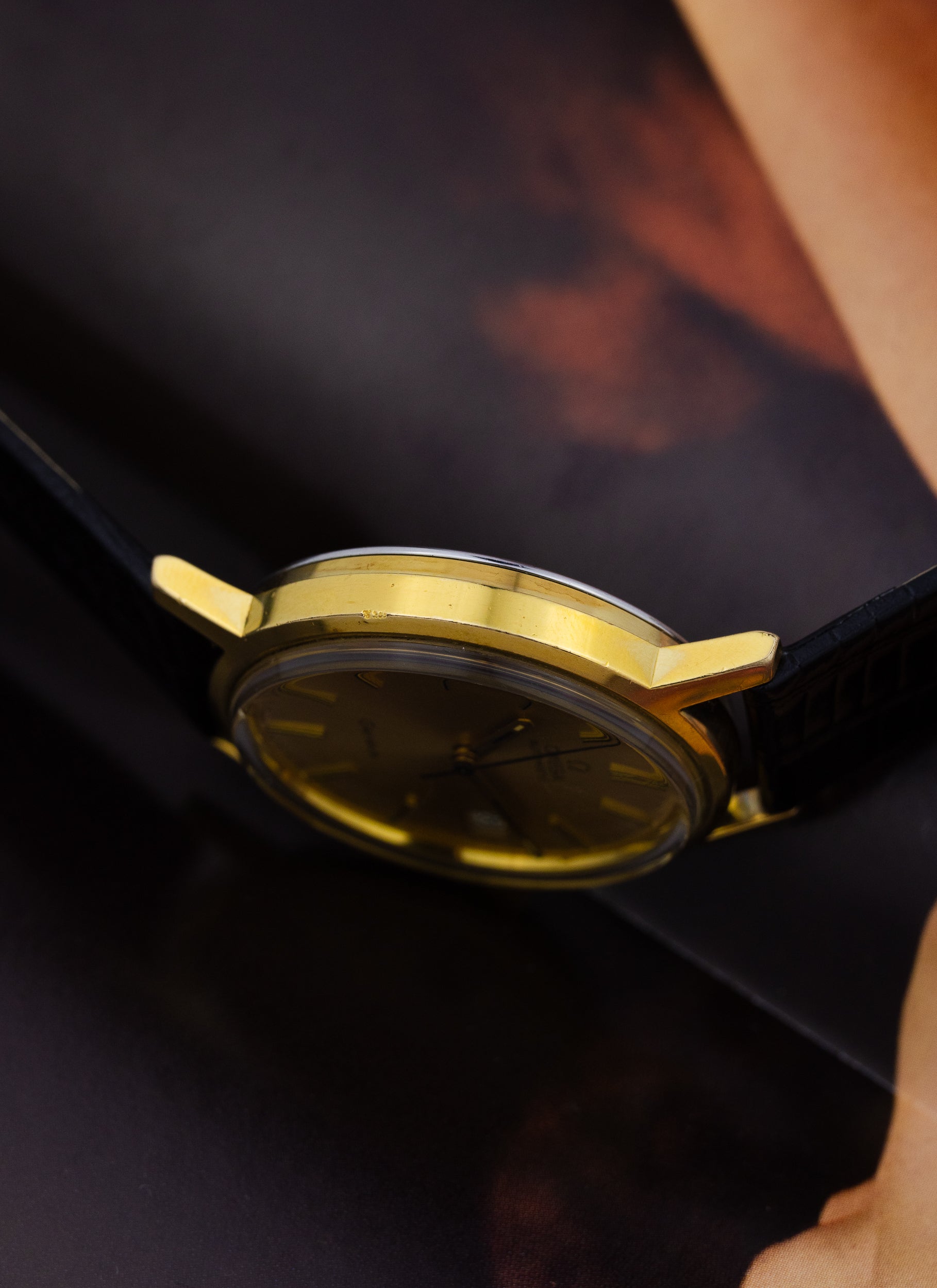 1974 Omega Geneve Gold Sunburst Dial 166.0163 cal. 1012