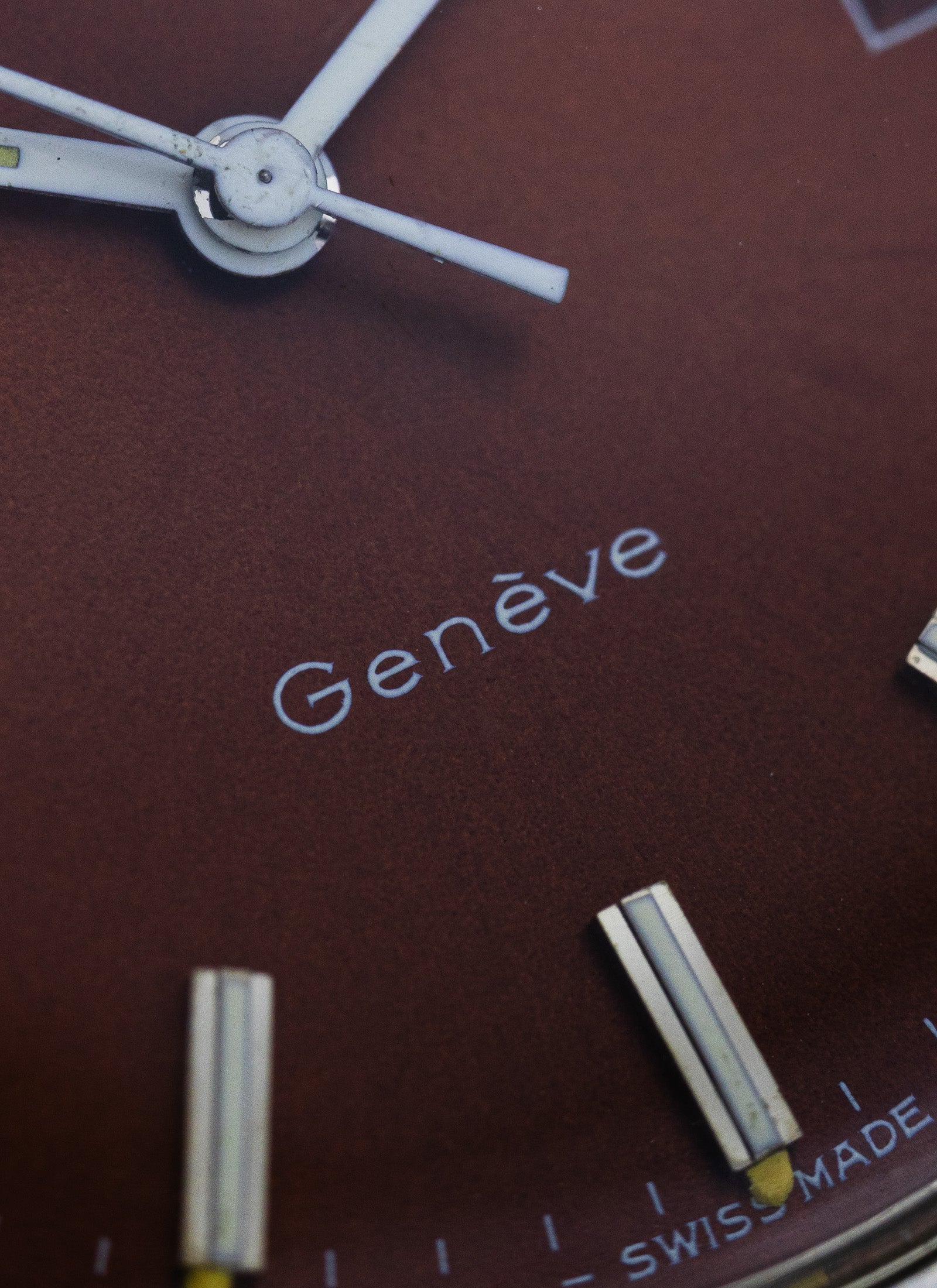 1972 Omega Geneve Burgundy Dial 136.0102 cal. 1030