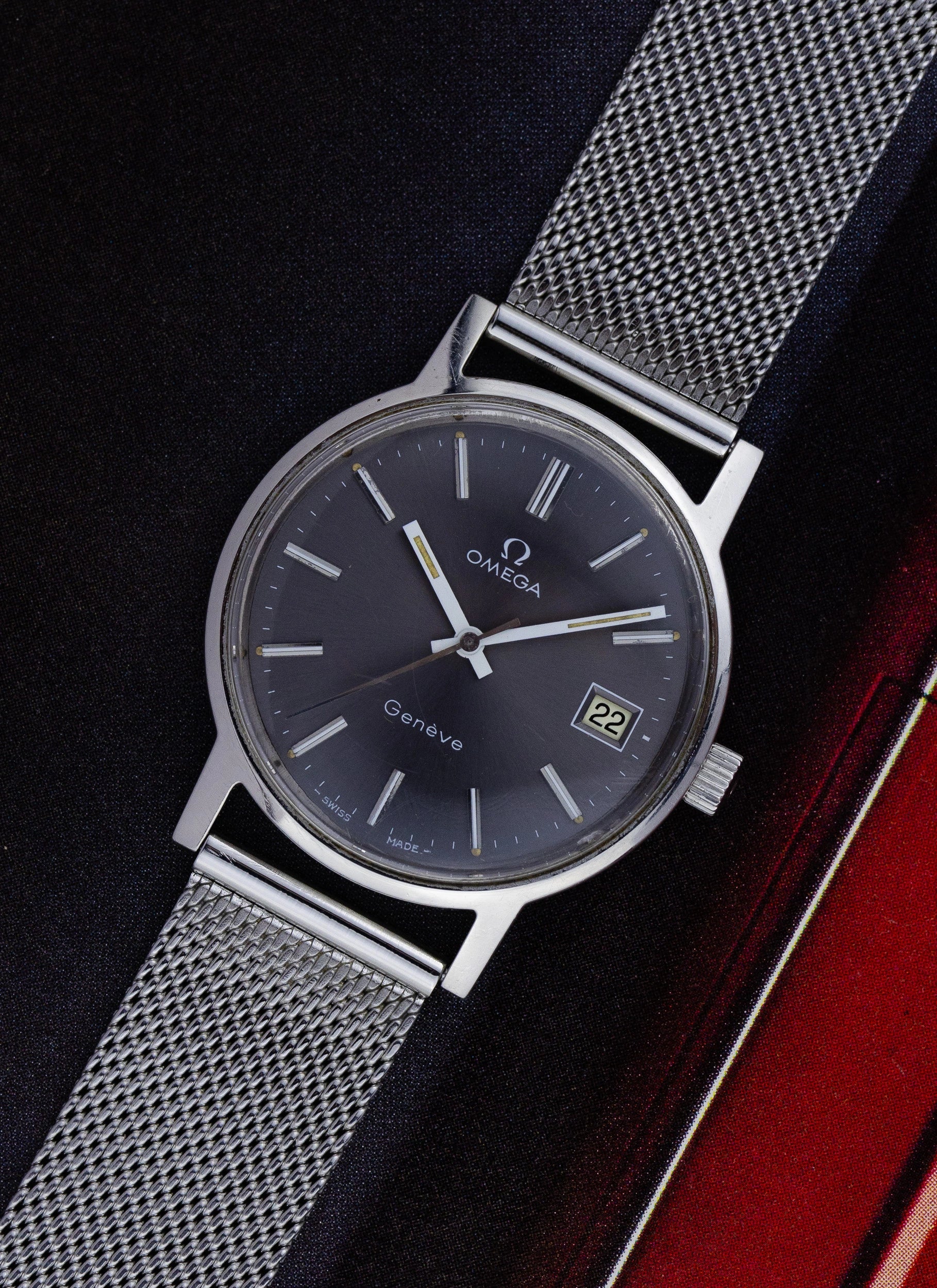 1975 Omega Geneve Gray Dial 136.0104 cal. 1030