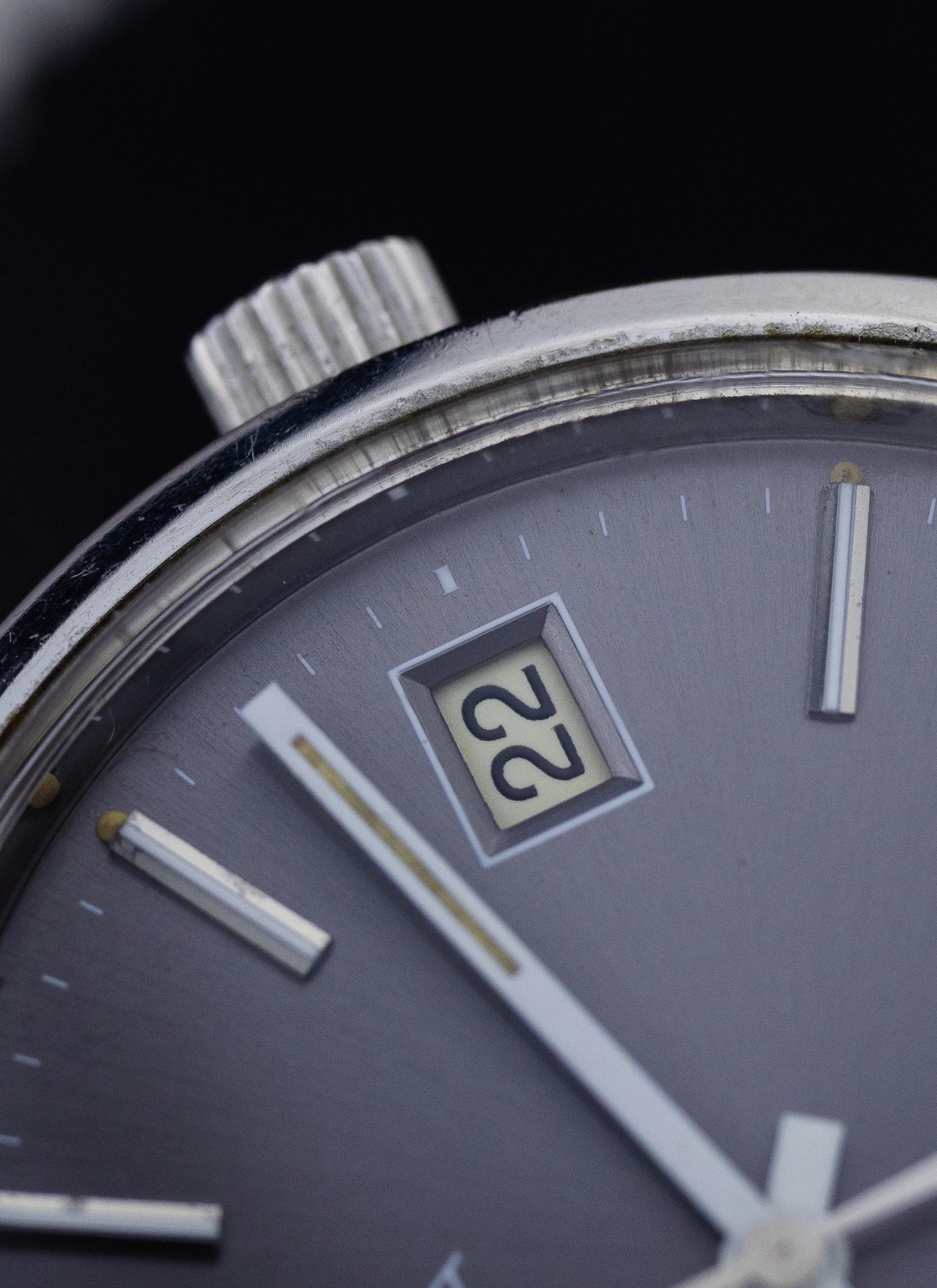 1975 Omega Geneve Gray Dial 136.0104 cal. 1030