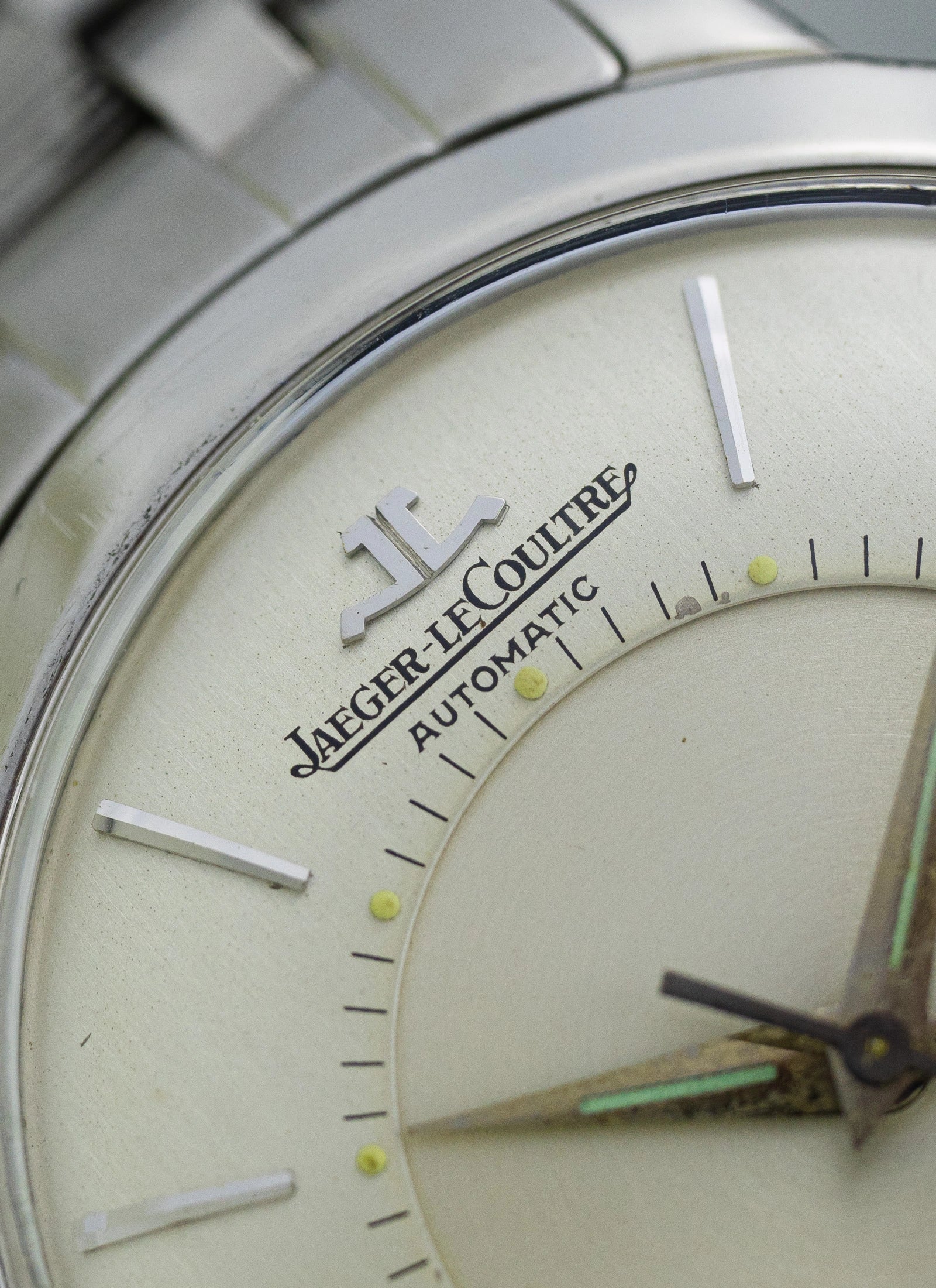 1960s Jaeger LeCoultre Memovox Alarm E855 cal. K825