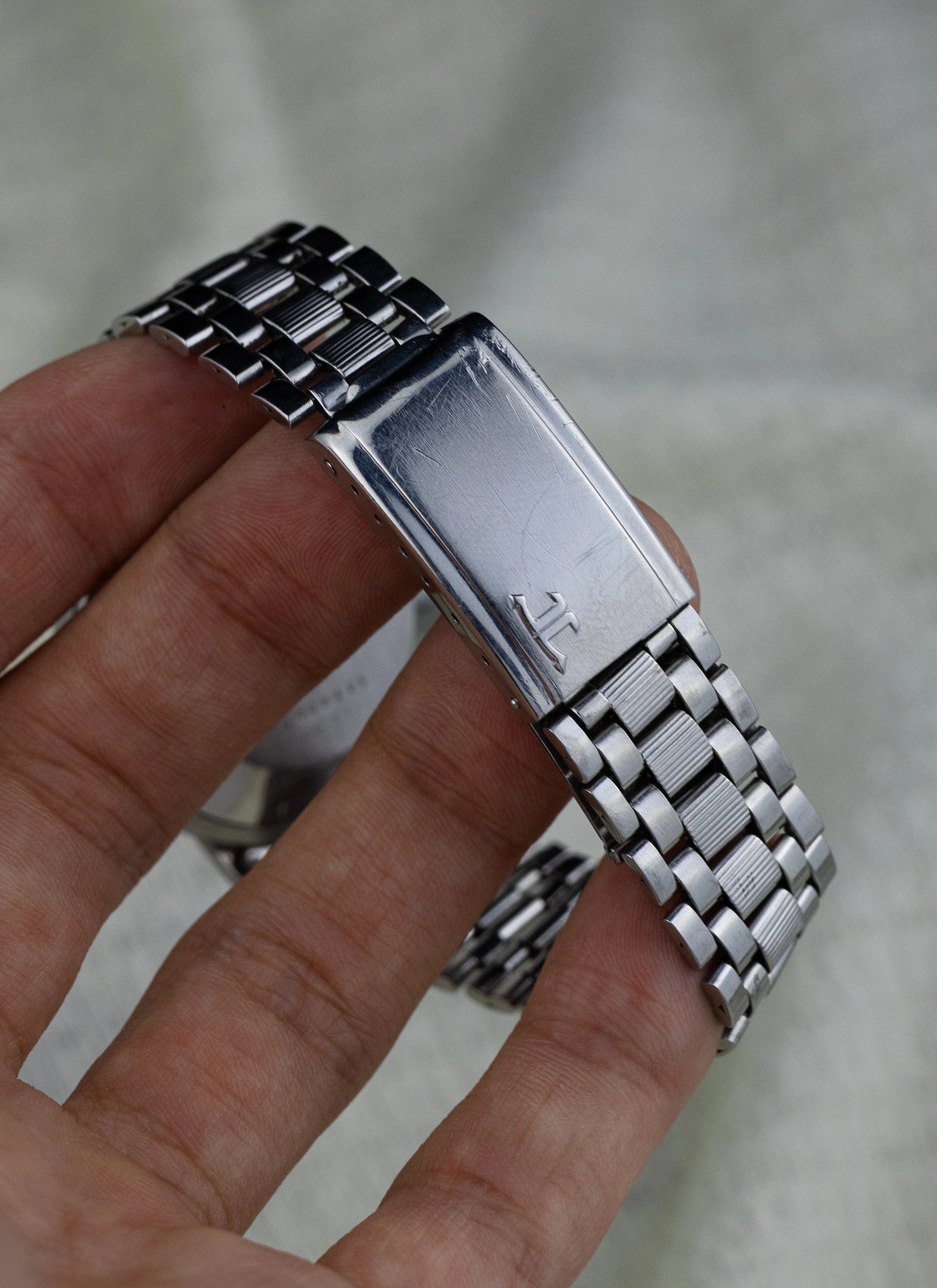 1960s Jaeger LeCoultre Memovox Alarm E855 cal. K825