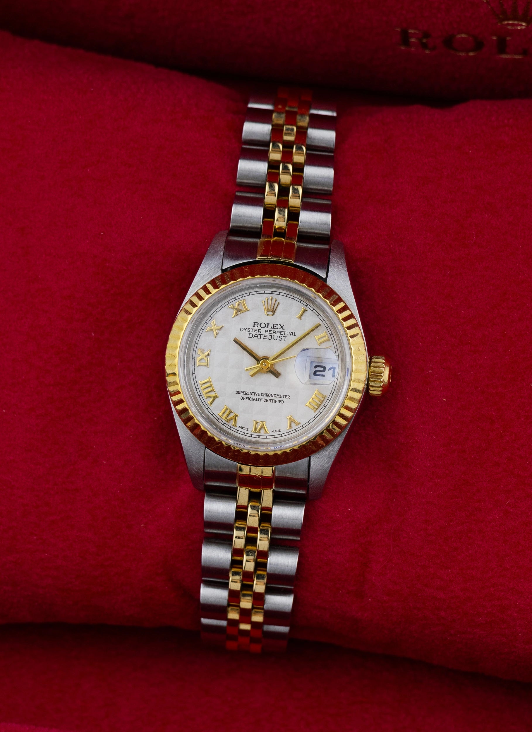 1999 Lady Rolex Datejust White Pyramid Dial 79173 Full Set