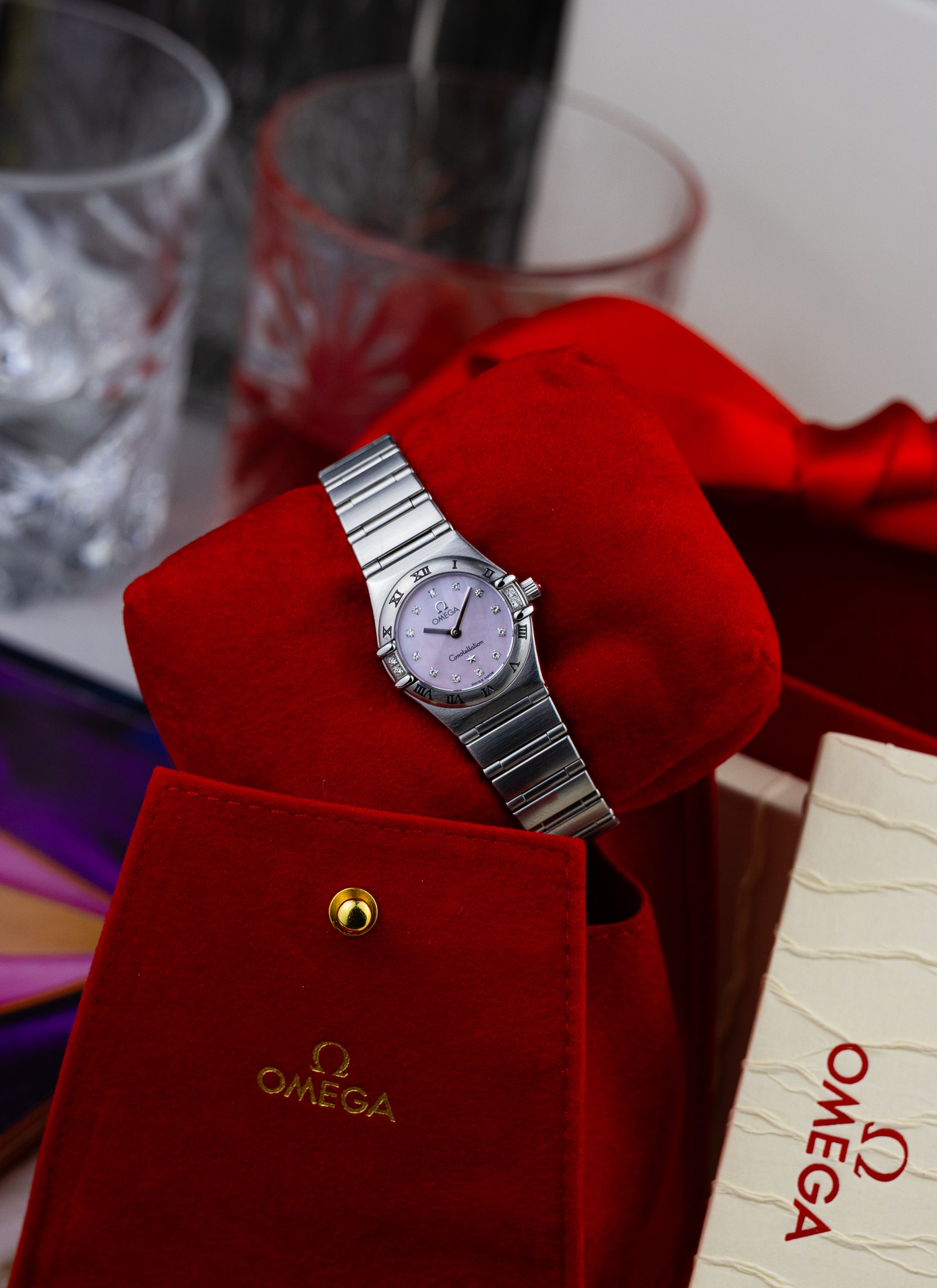 1998 Lady Omega Constellation Diamonds Pink MOP 1567.66.00 cal. 1456 Full Set