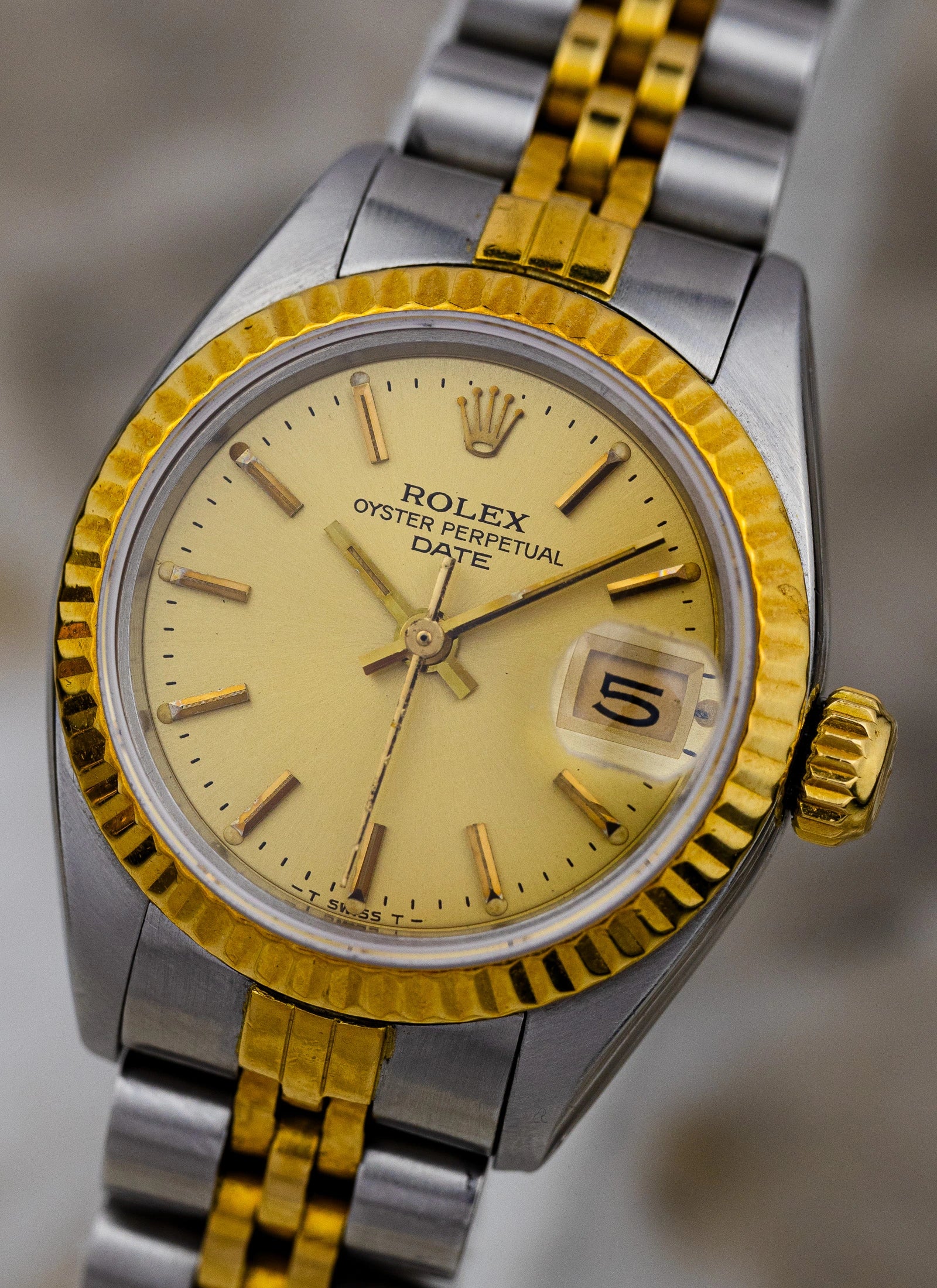 1984 Lady Rolex Oyster Perpetual Date 6917 Bicolor Box