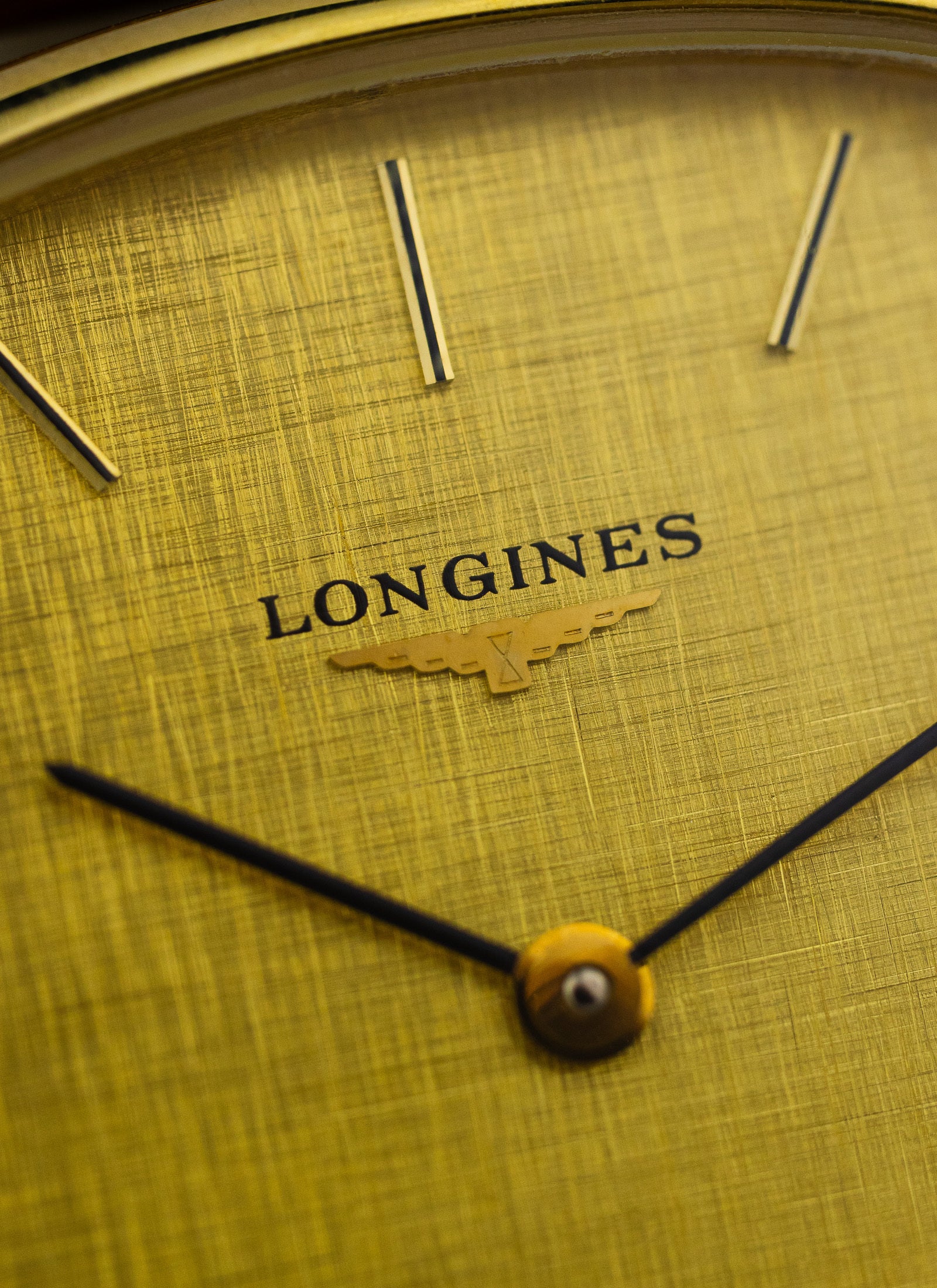 1980s Longines Linen Dial 847 4154 cal. L647.4