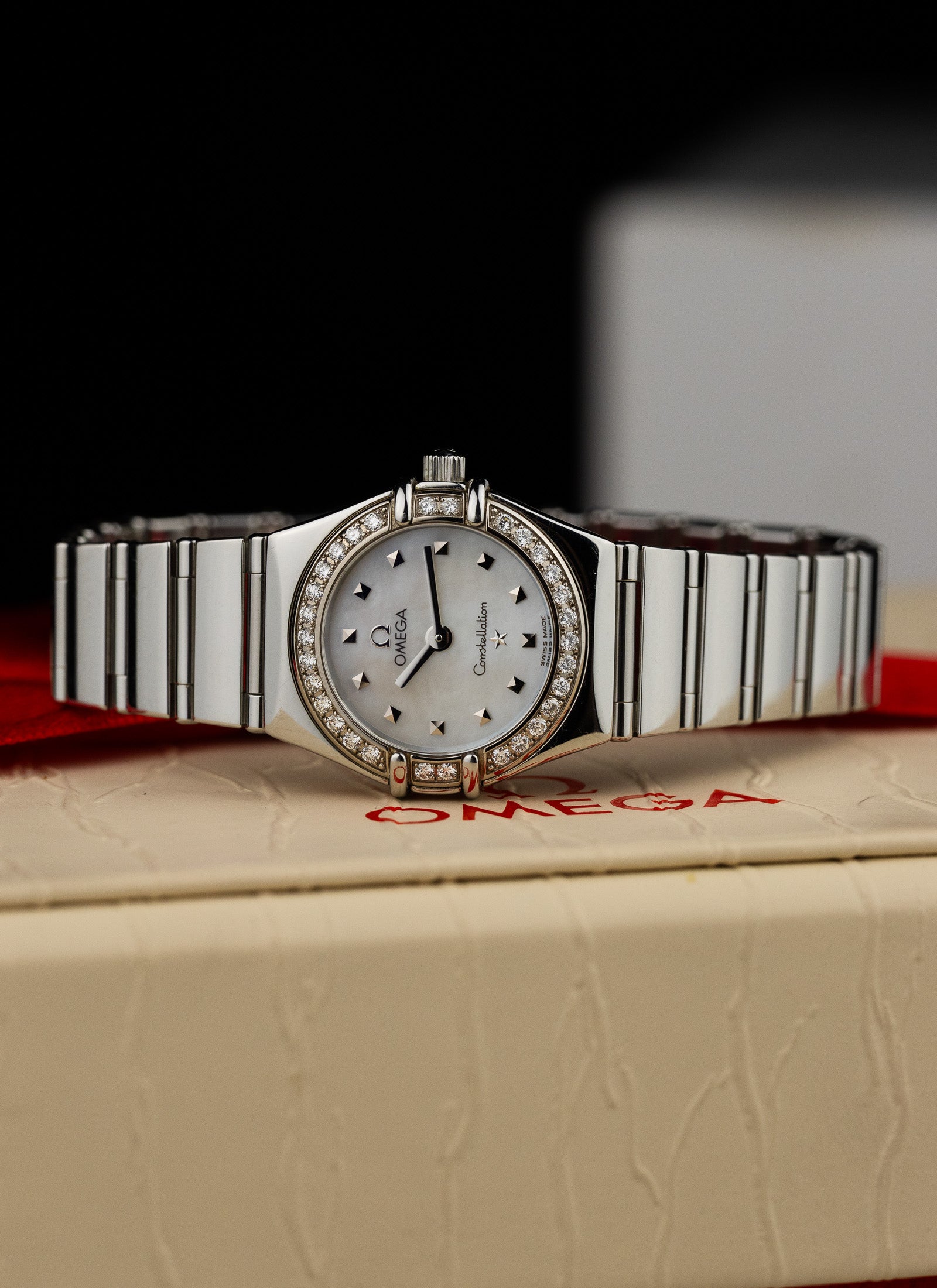 1998 Lady Omega Constellation My Choice Diamonds Bezel 1465.71.0 Box