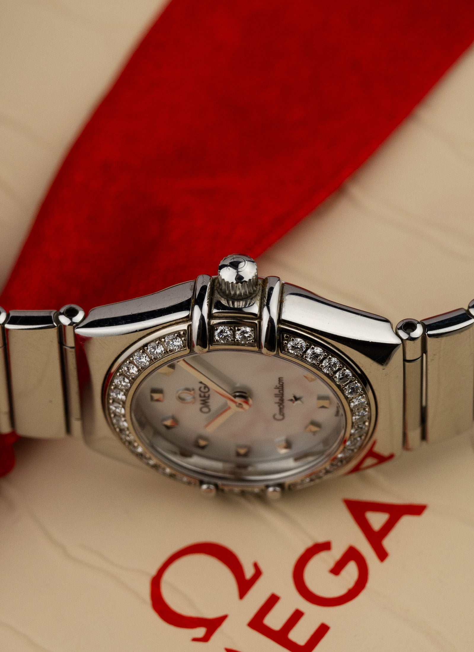1998 Lady Omega Constellation My Choice Diamonds Bezel 1465.71.0 Box