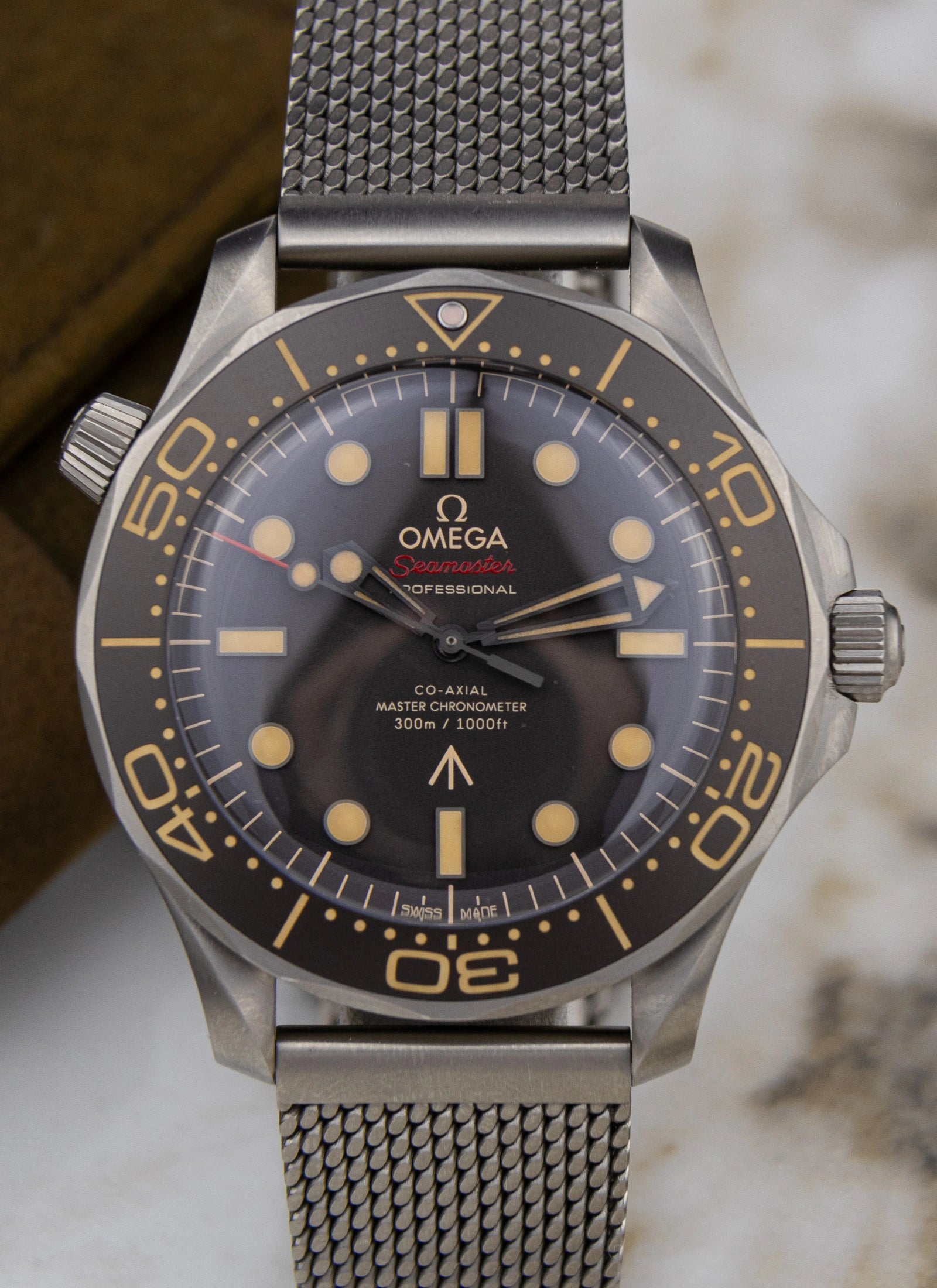 Omega Seamaster 300m Bond Titanium 210.90.42.20.01.001