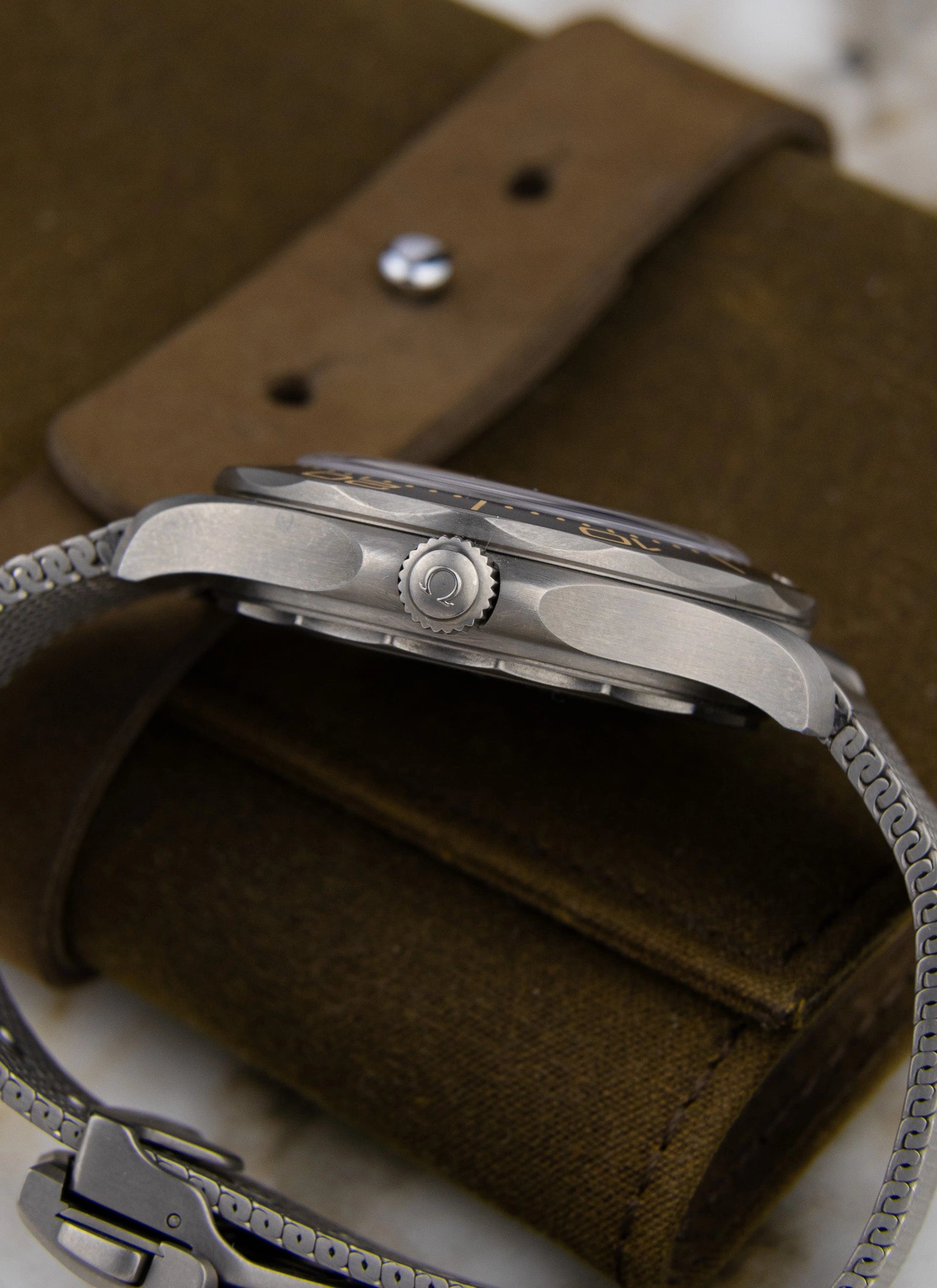 Omega Seamaster 300m Bond Titanium 210.90.42.20.01.001