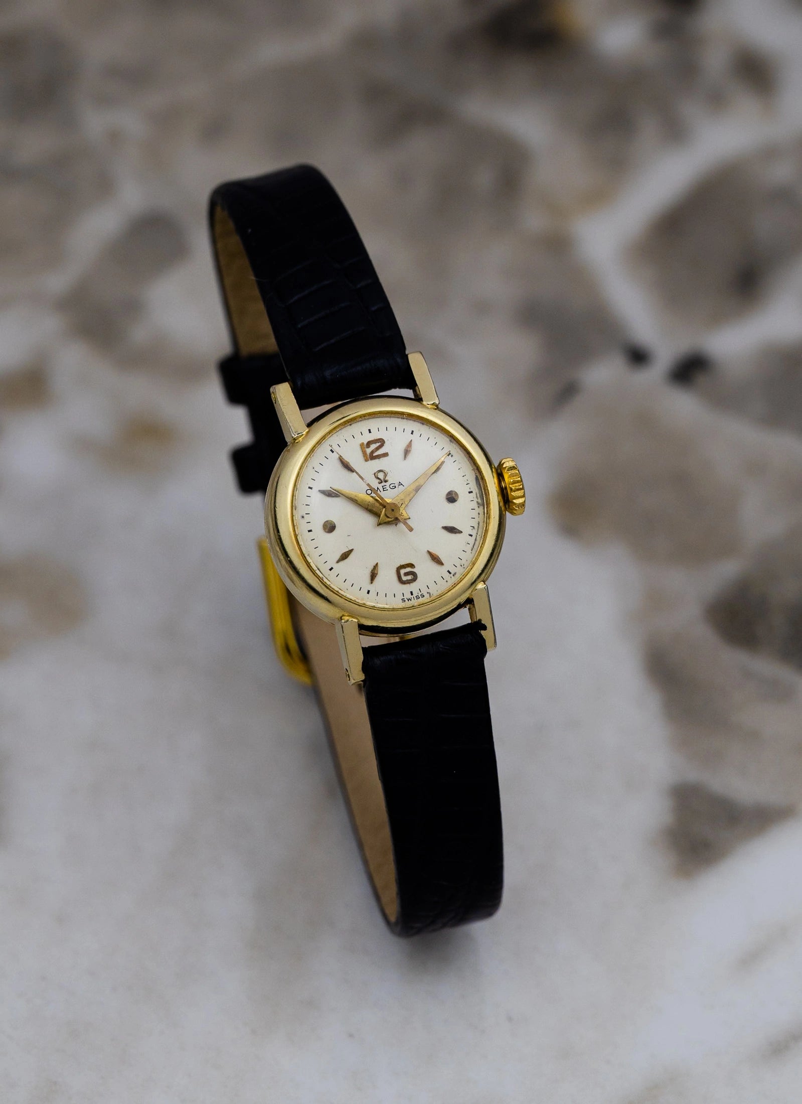 1952 Lady Omega 5227 cal. 252 14K Gold Filled Serviced
