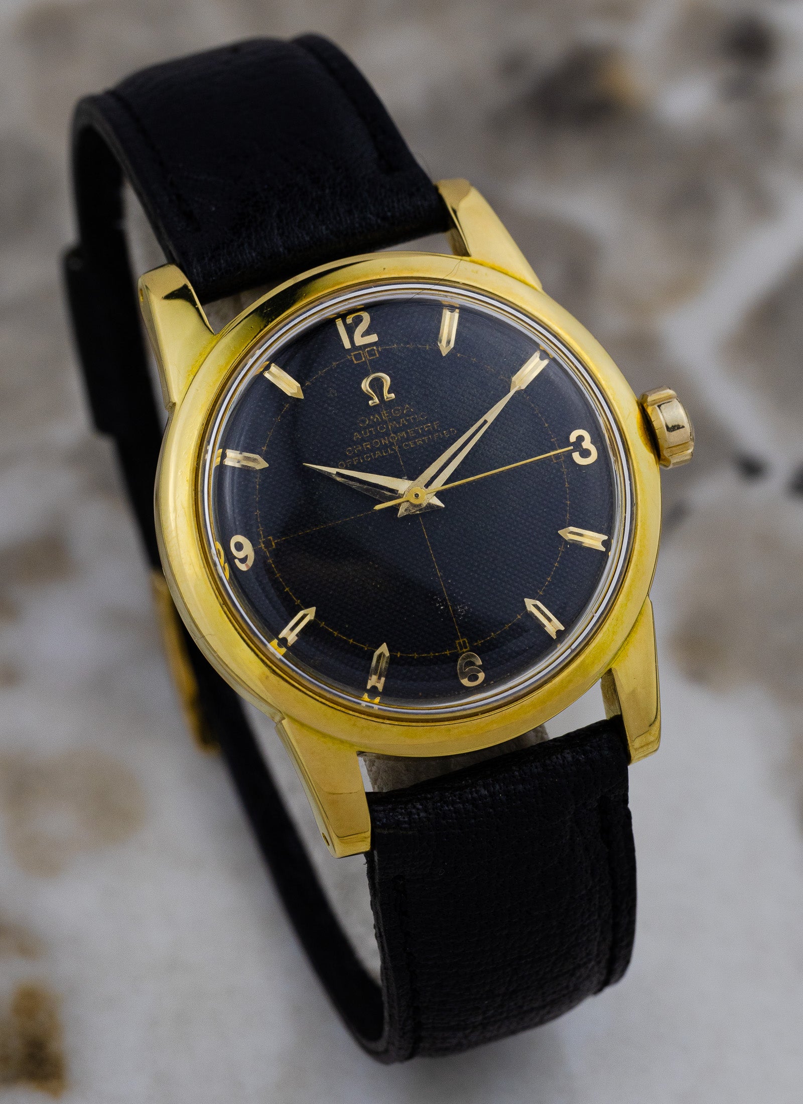 1954 18K Omega Seamaster Chronometre Black Honeycomb 2577-2520 Full Set