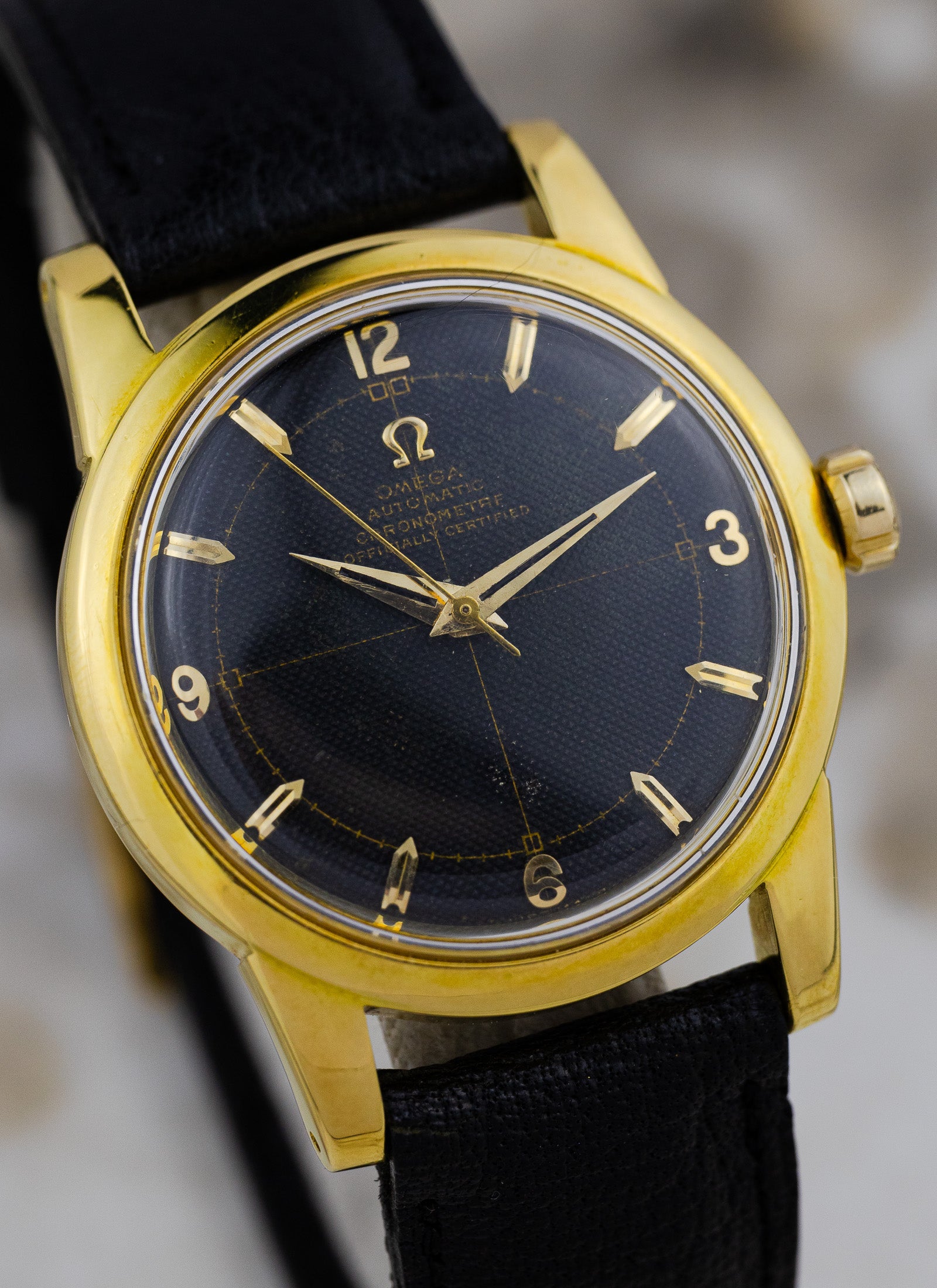 1954 18K Omega Seamaster Chronometre Black Honeycomb 2577-2520 Full Set