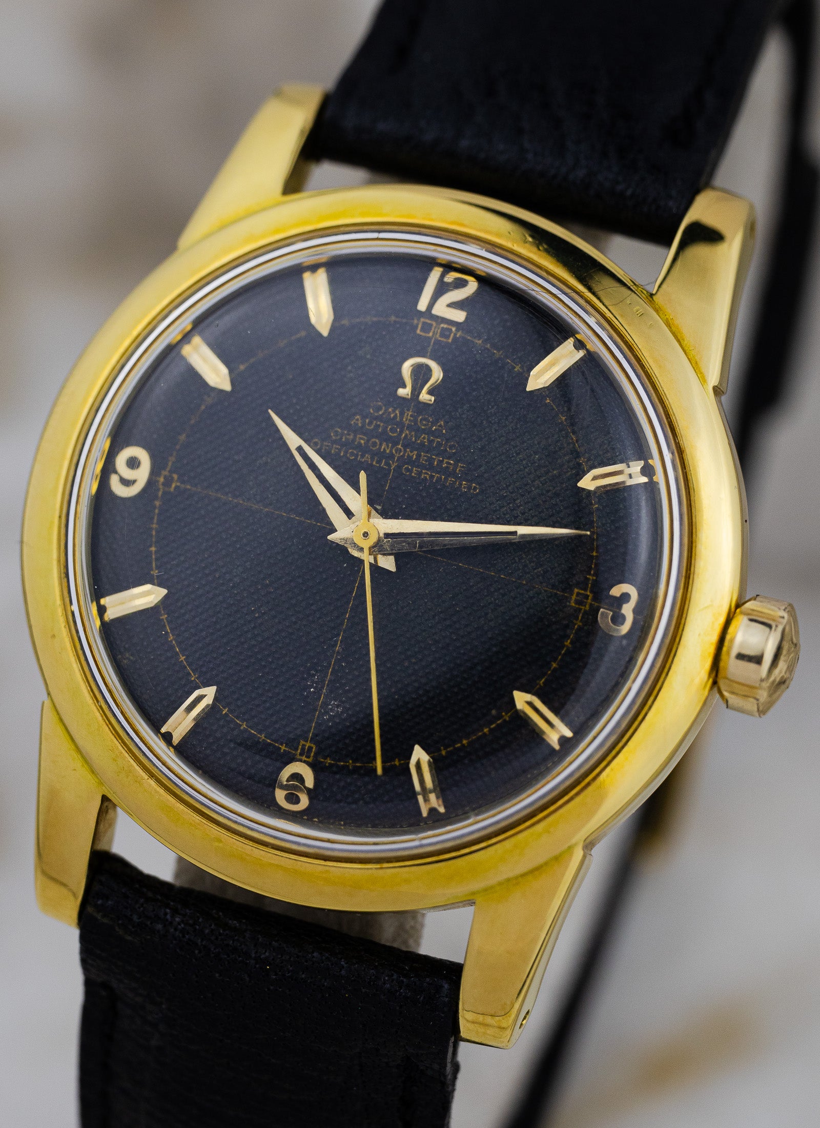 1954 18K Omega Seamaster Chronometre Black Honeycomb 2577-2520 Full Set