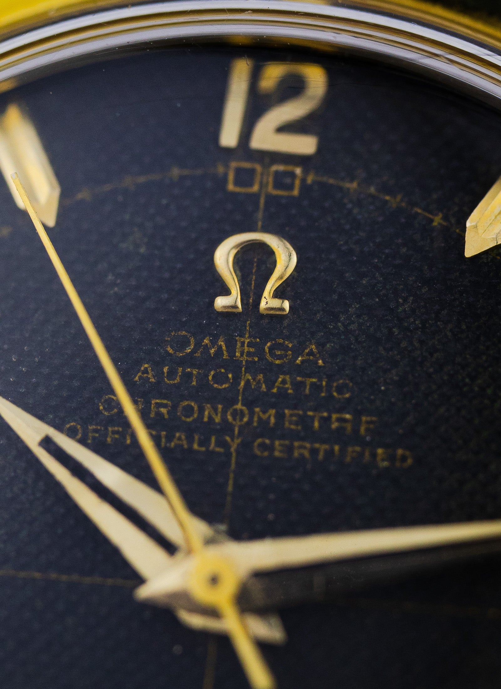1954 18K Omega Seamaster Chronometre Black Honeycomb 2577-2520 Full Set