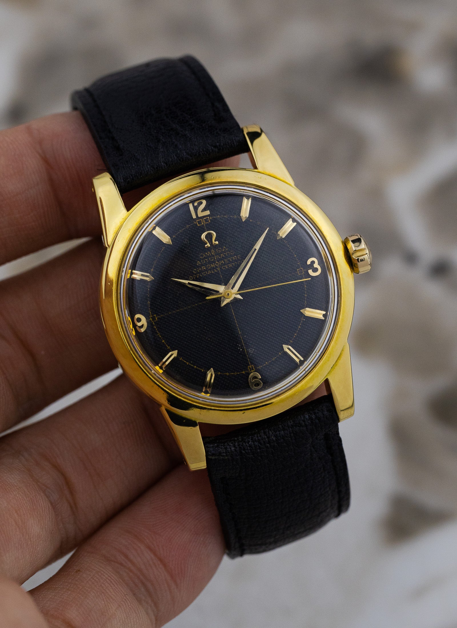 1954 18K Omega Seamaster Chronometre Black Honeycomb 2577-2520 Full Set