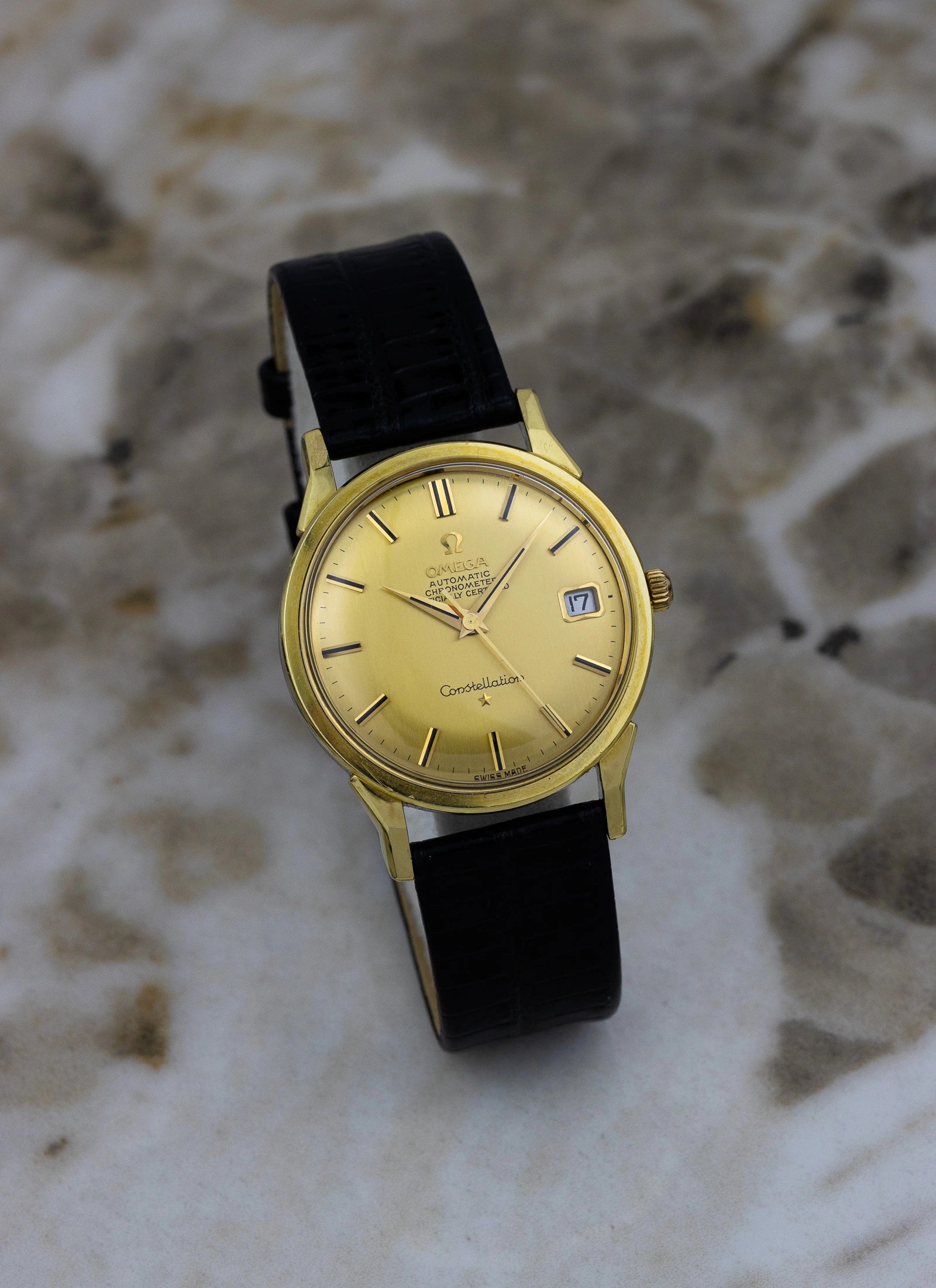1963 Omega Constellation Dog Legs Gold Cap 168.005 cal. 561
