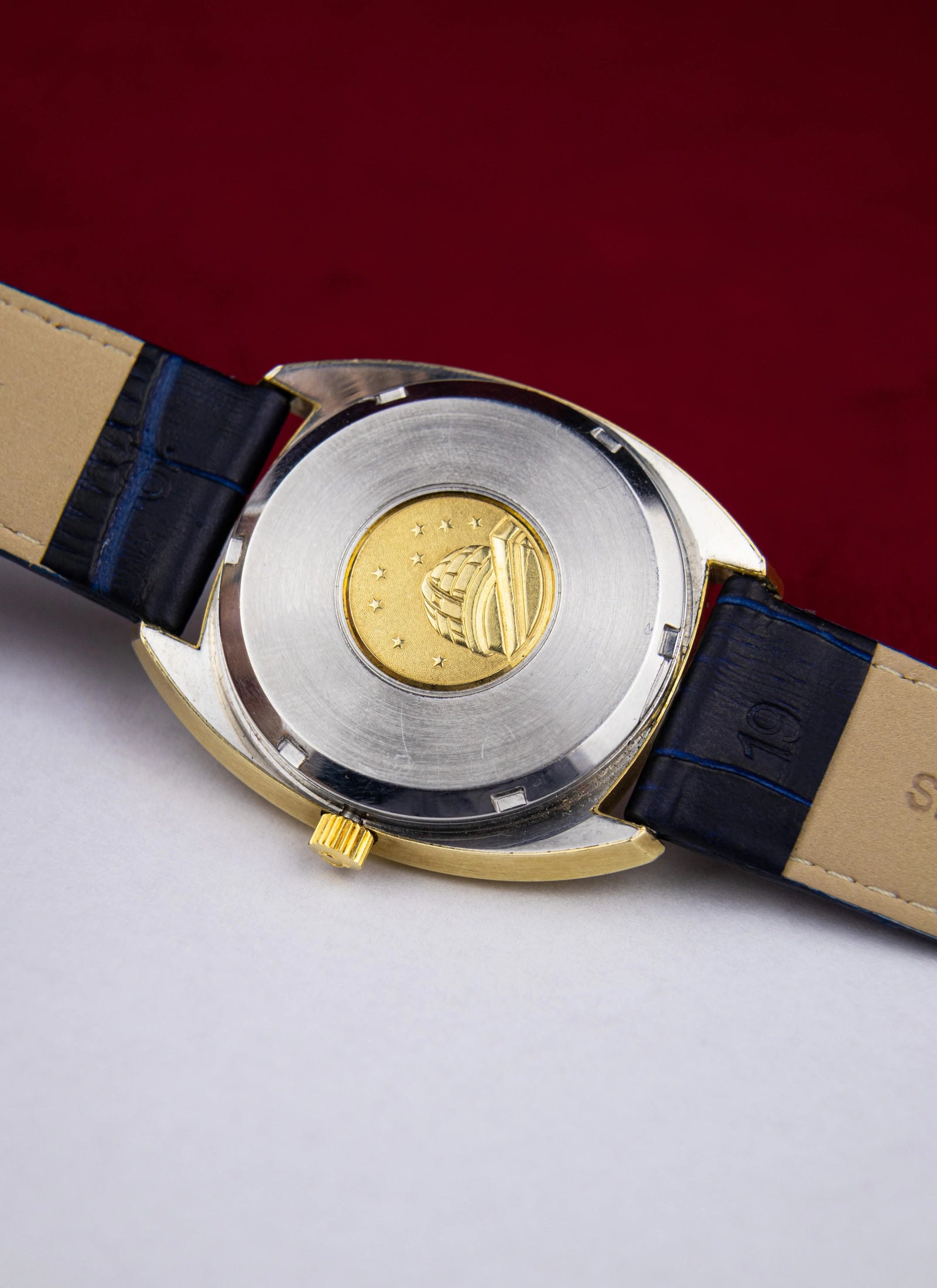 1973 Omega Constellation C-shaped 168.0056 cal. 1011 Goldcap