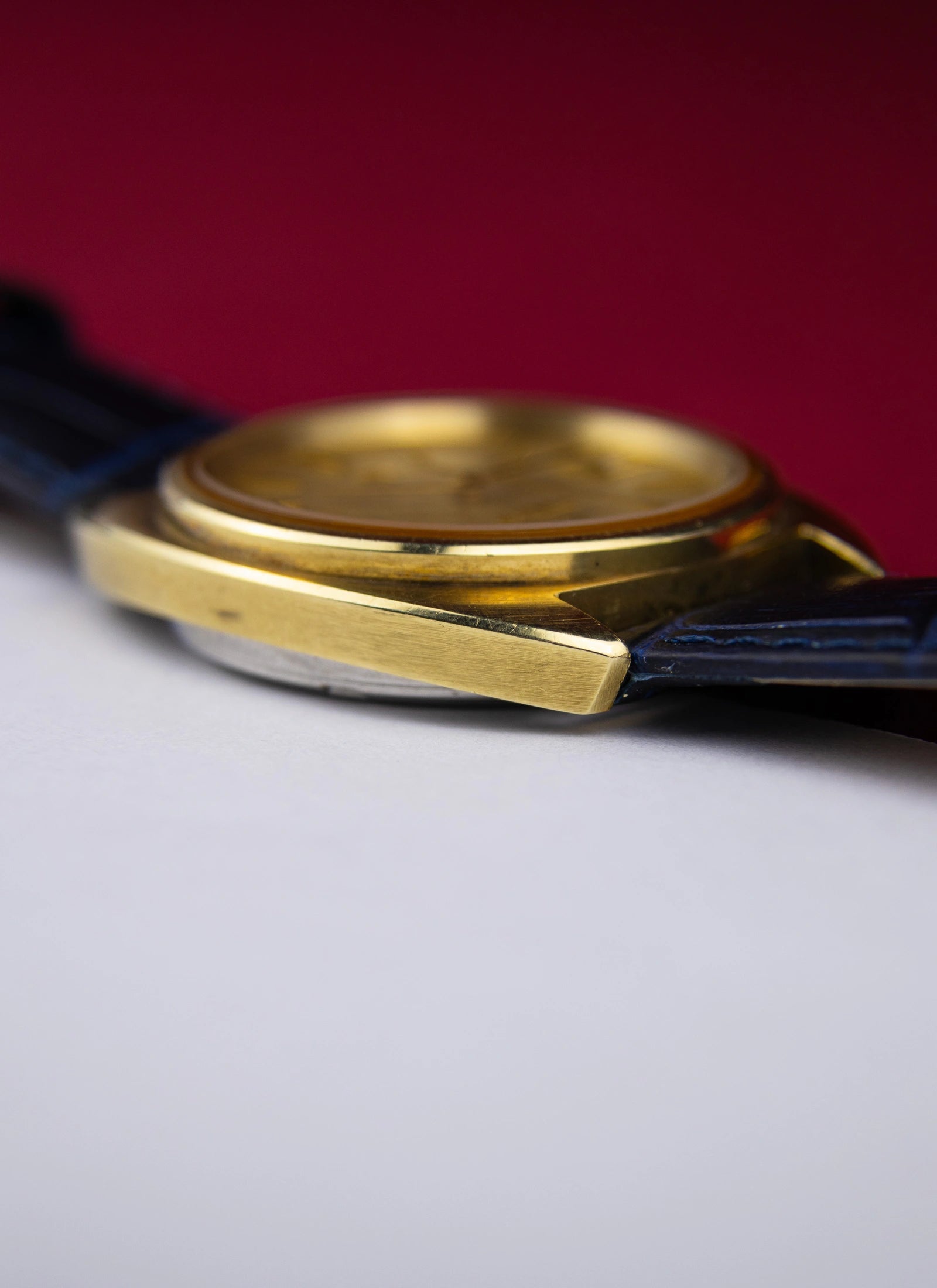 1973 Omega Constellation C-shaped 168.0056 cal. 1011 Goldcap