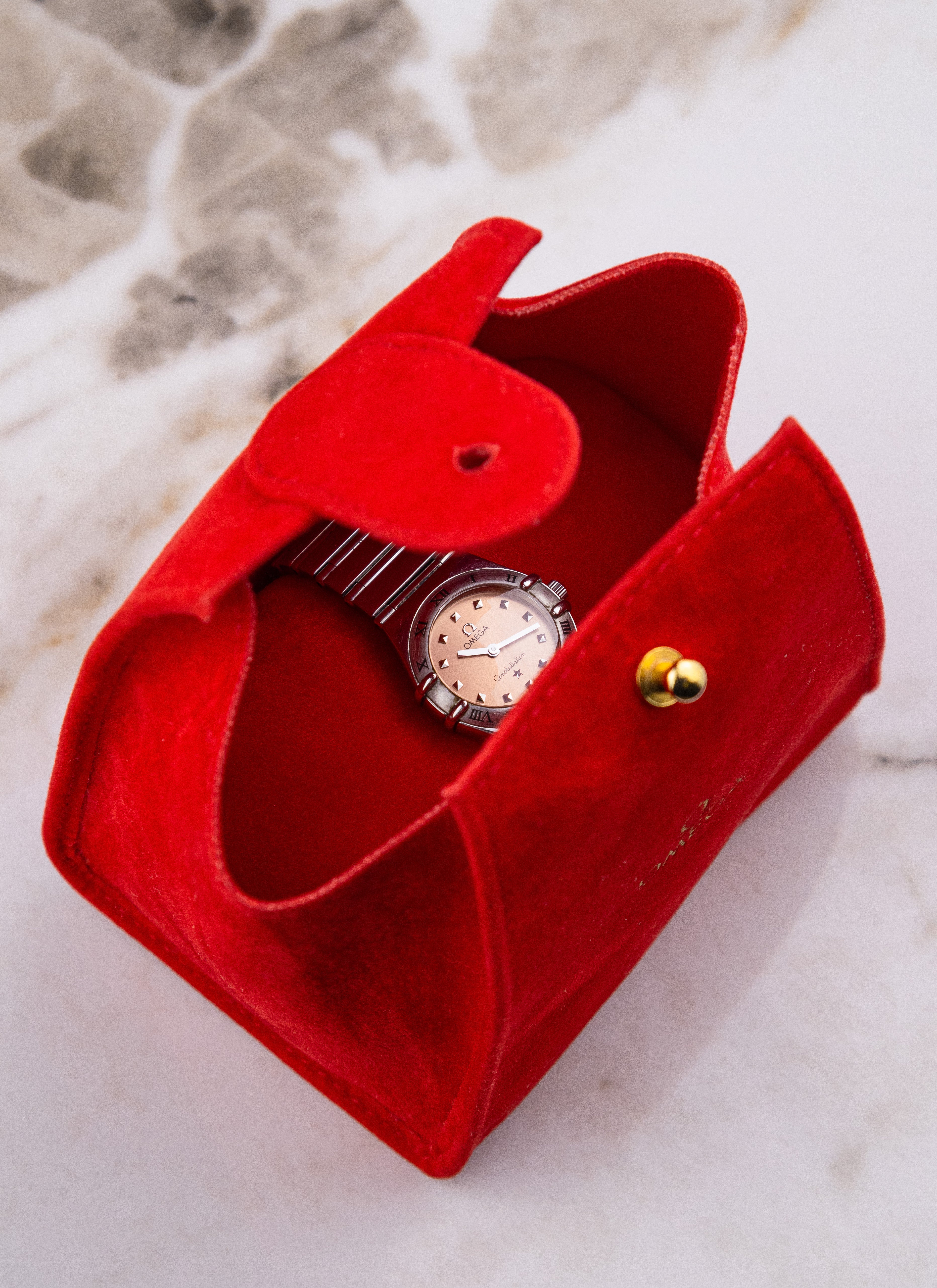 1998 Omega Constellation Manhattan 1561.61 My Choice by Cindy Crawford Salmon Dial