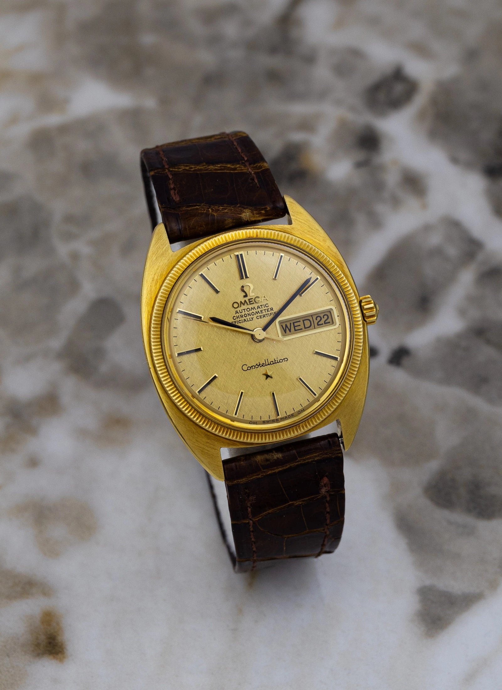 1969 18K Omega Constellation Day-Date C-shaped 168.029 cal.751