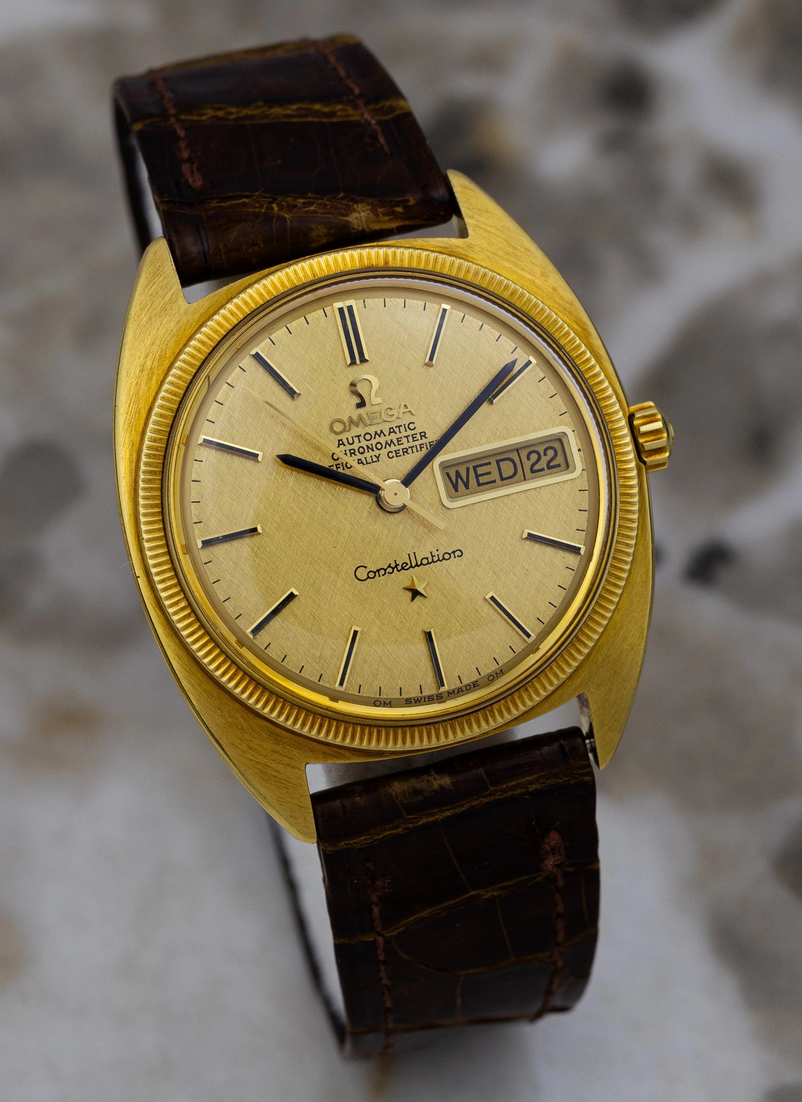 1969 18K Omega Constellation Day-Date C-shaped 168.029 cal.751